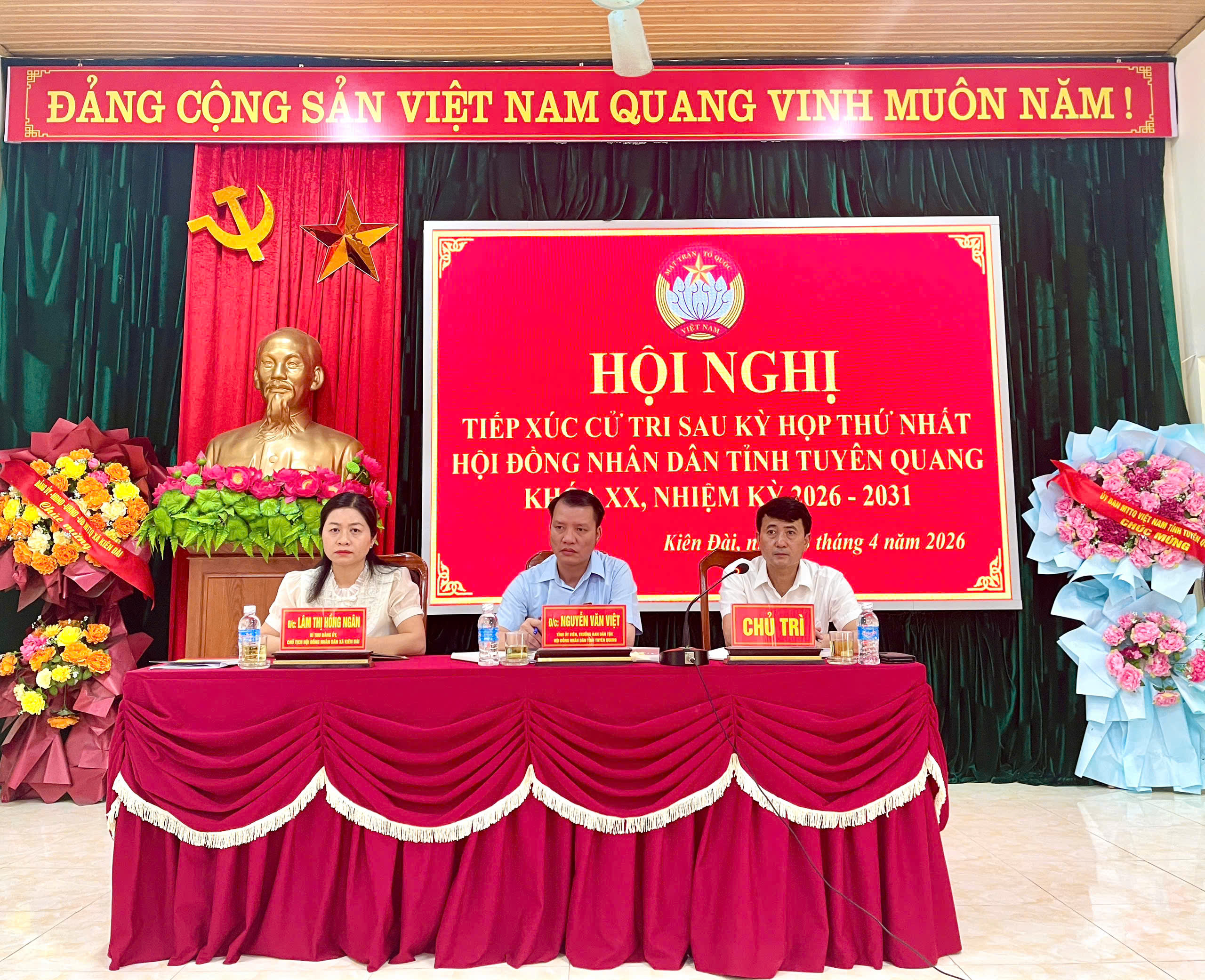 Tổ đại biểu số 3 Hội đồng nhân dân tỉnh tiếp xúc cử tri tại xã Kiên Đài