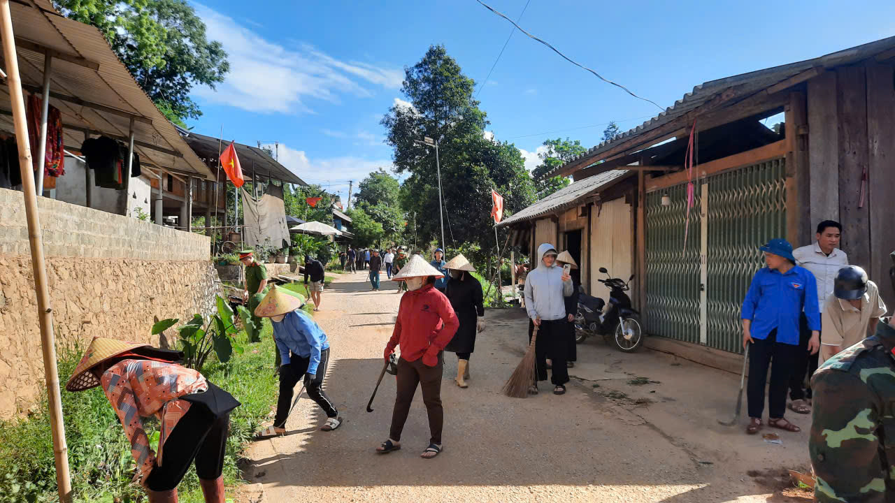 XÃ GIÁP TRUNG RA QUÂN HƯỞNG ỨNG PHONG TRÀO THI ĐUA “TOÀN DÂN CHUNG TAY BẢO VỆ MÔI TRƯỜNG, VÌ MỘT VIỆT NAM XANH – SACH – ĐEP” NĂM 2026 