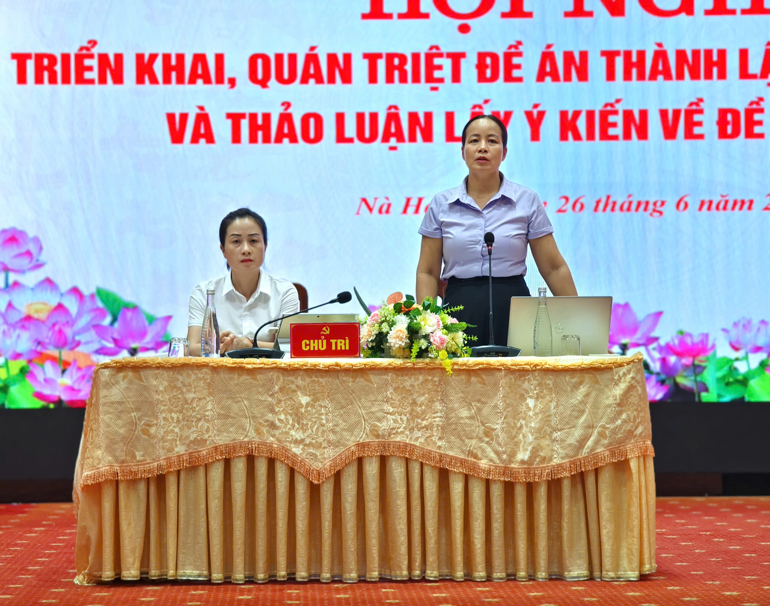 Đảng ủy xã Nà Hang triển khai Đề án thành lập chi bộ thôn mới và lấy ý kiến về công tác nhân sự