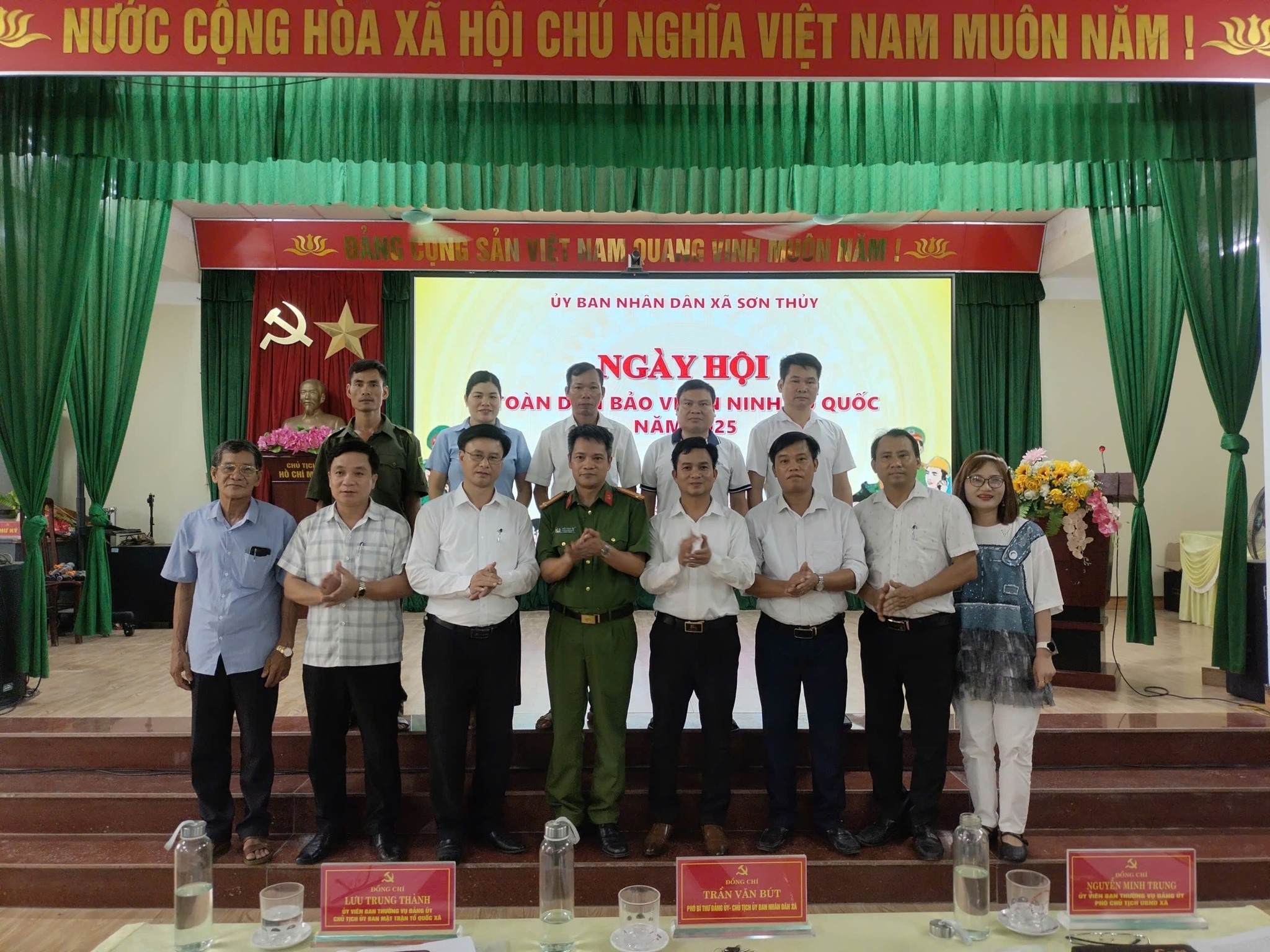 XÃ SƠN THỦY TỔ CHỨC "NGÀY HỘI TOÀN DÂN BẢO VỆ AN NINH TỔ QUỐC" NĂM 2025