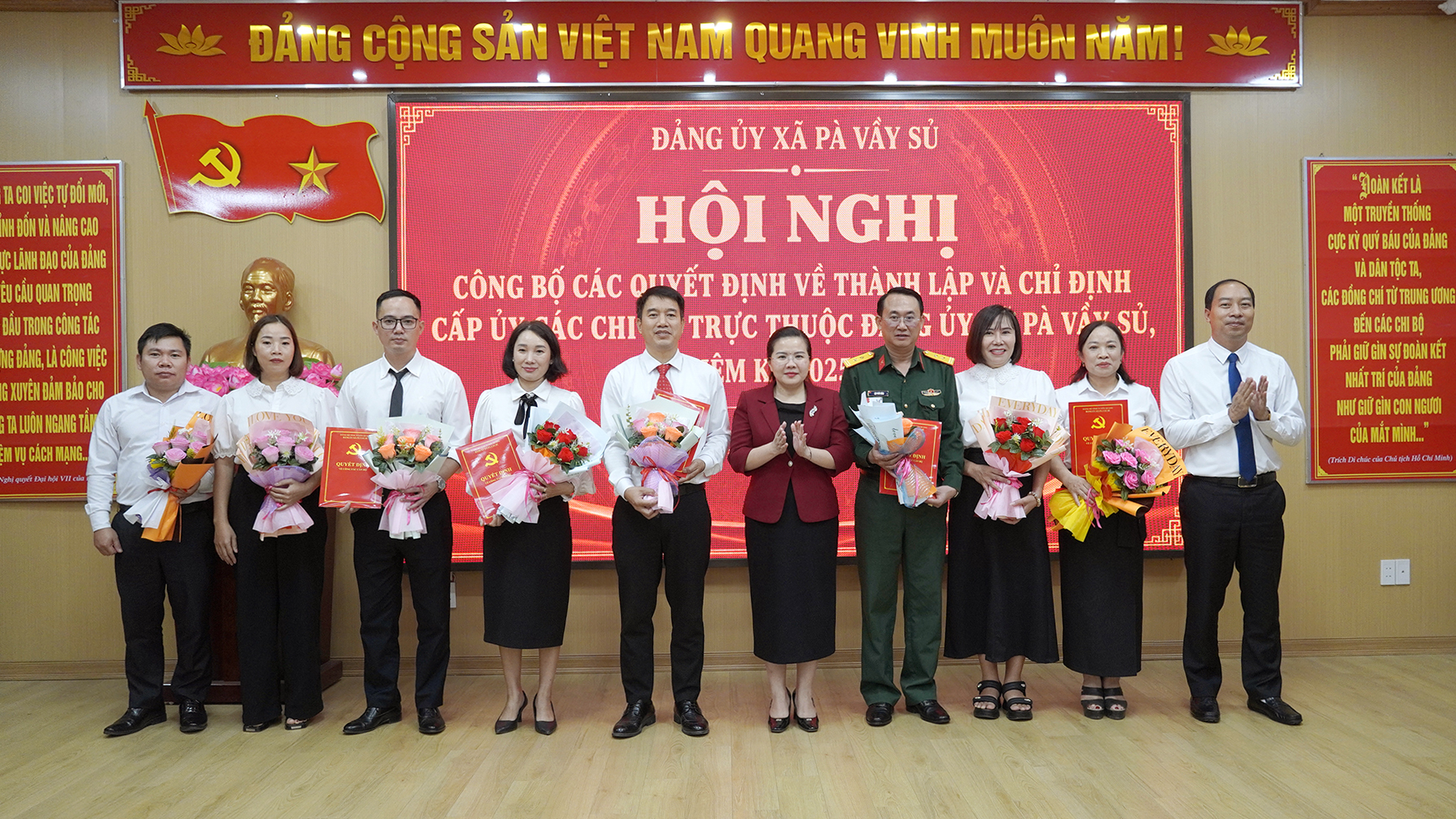 công bố quyết định 23-10 (5).jpg