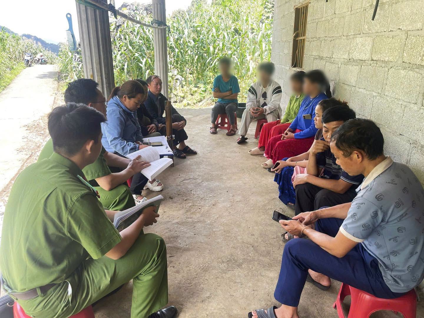 CÔNG AN XÃ KỊP THỜI NGĂN CHẶN TRƯỜNG HỢP CÓ DẤU HIỆU TỔ CHỨC TẢO HÔN