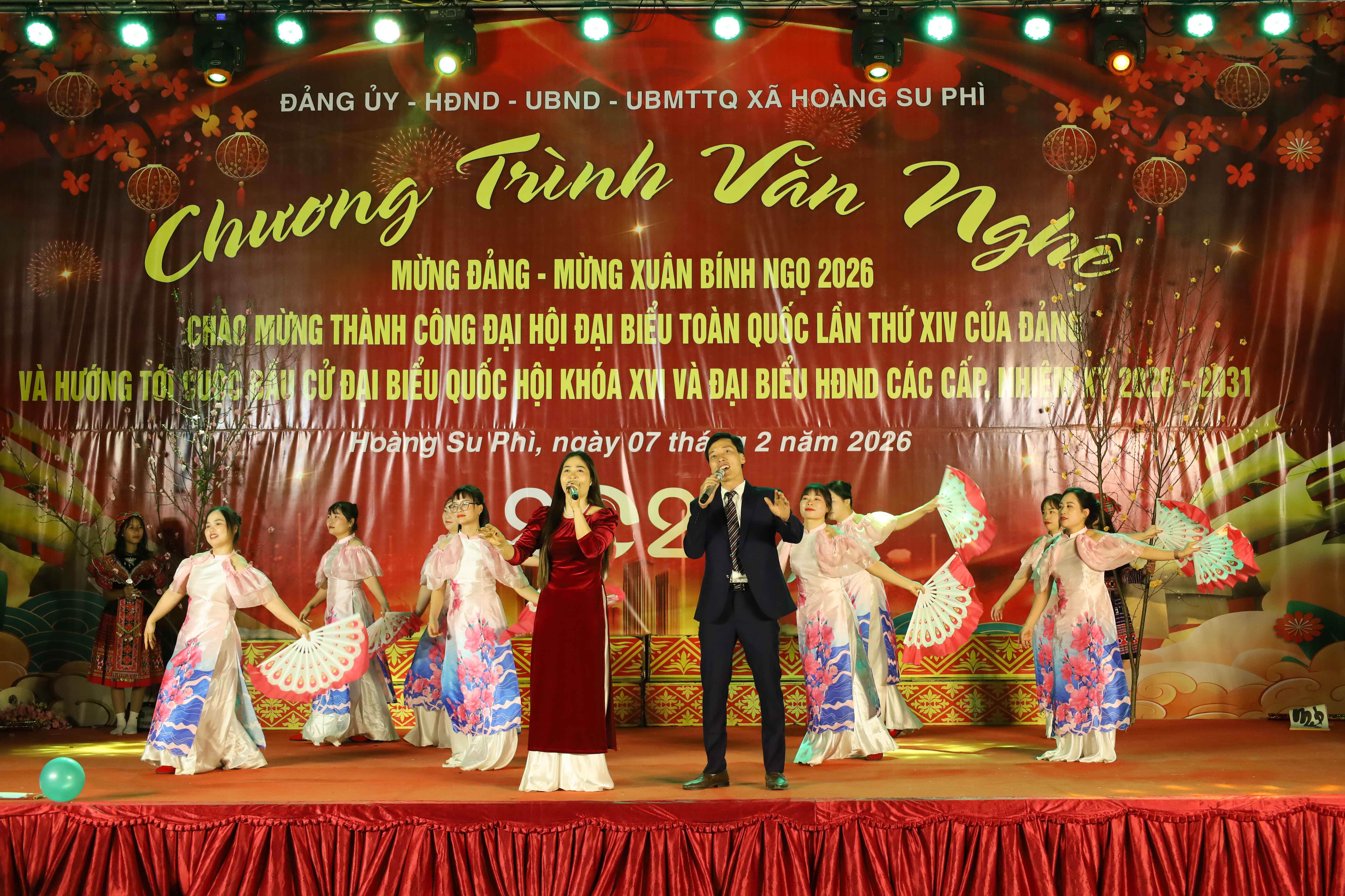 Xã Hoàng Su Phì tổ chức Văn nghệ mừng Đảng mừng Xuân 2026