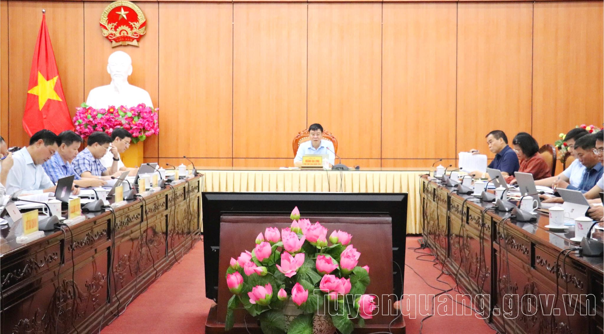 Phó Chủ tịch UBND tỉnh Hoàng Gia Long chủ trì họp duyệt văn kiện Đại hội Đảng bộ xã Lao Chải và xã Thanh Thủy, nhiệm kỳ 2025 – 2030