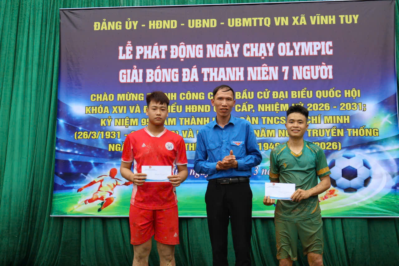 Bế mạc giảixs.jpg