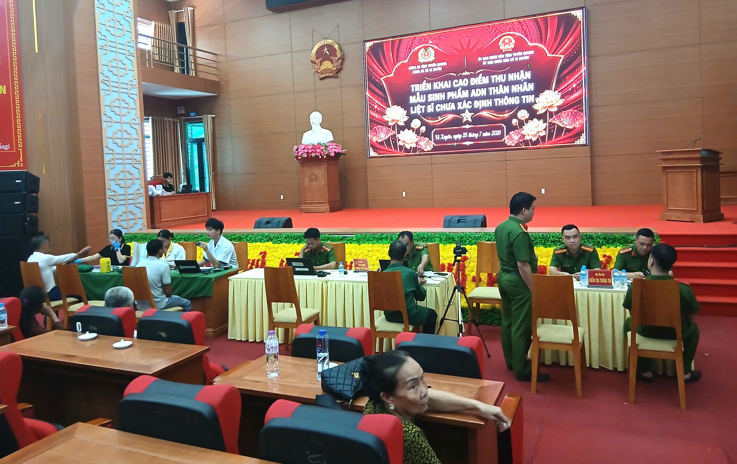 Xã Linh Hồ triển khai lấy mẫu sinh phẩm ADN cho thân nhân liệt sĩ phục vụ xác định danh tính hài cốt liệt sĩ