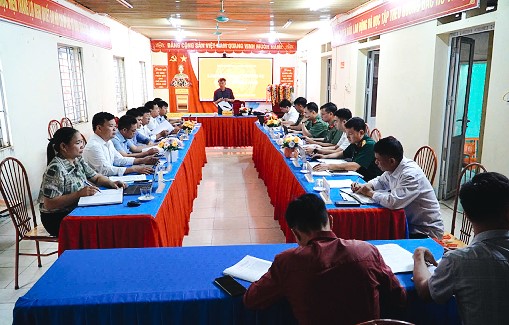 Đoàn kiểm tra giám sát 748 của Ban Thường vụ Tỉnh ủy làm việc với Ban Thường vụ Đảng ủy xã Pờ Ly Ngài