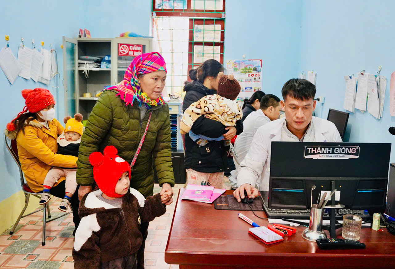 YT&ecirc; ti&ecirc;m chủng.jpg