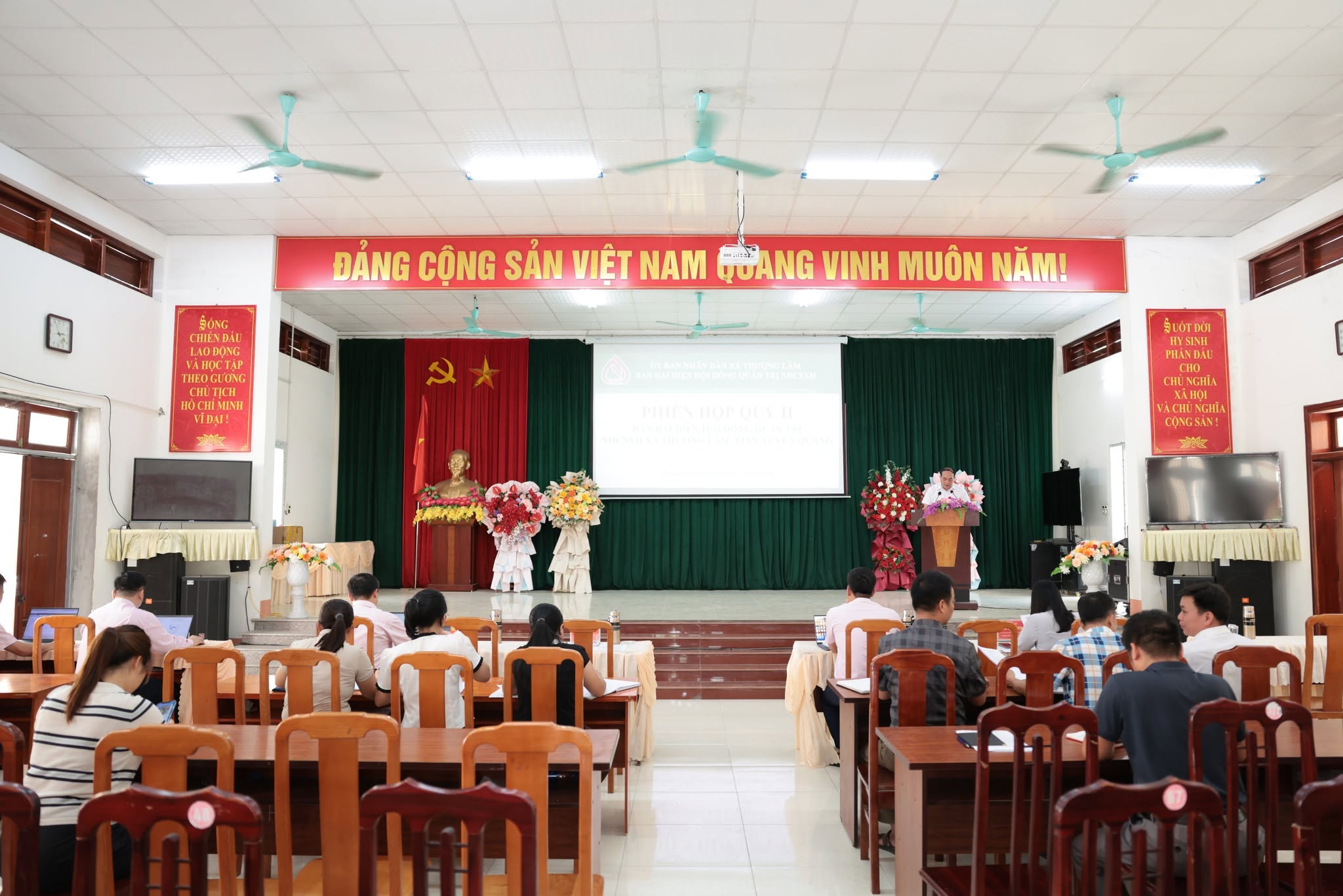 Ban đại diện Hội đồng quản trị Ngân hàng Chính sách xã hội xã Thượng Lâm tổ chức Phiên họp quý II năm 2026
