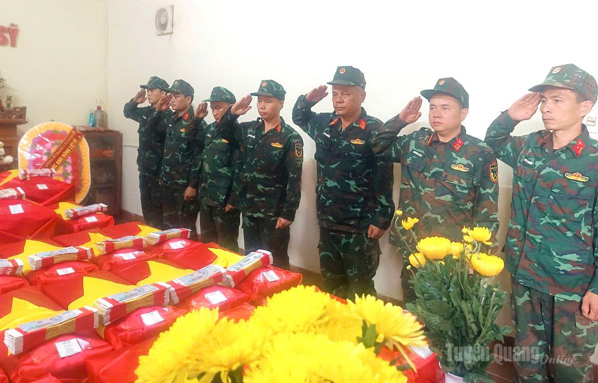 Quy tập thêm 2 hài cốt liệt sĩ tại điểm cao 685, xã Thanh Thủy