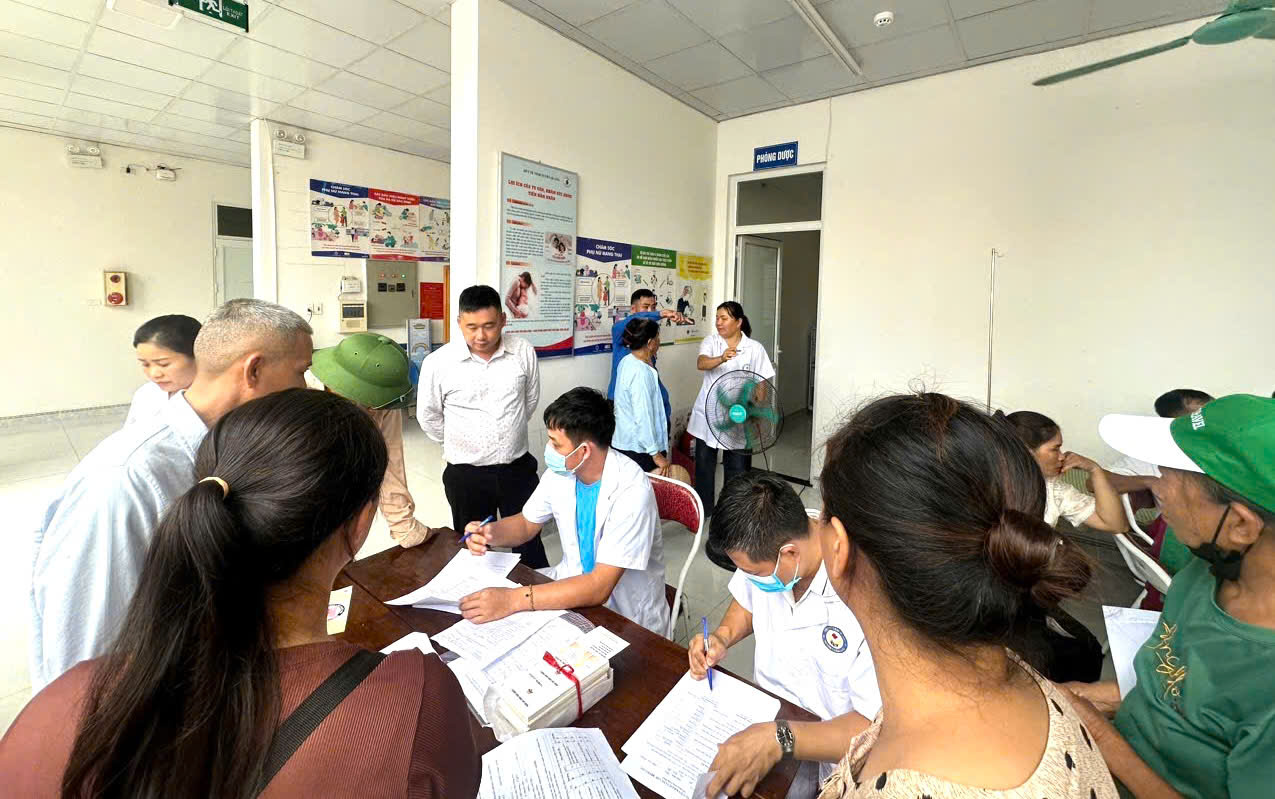 Kiên Đài tổ chức khám sàng lọc, phát hiện bệnh lao và lao tiềm ẩn