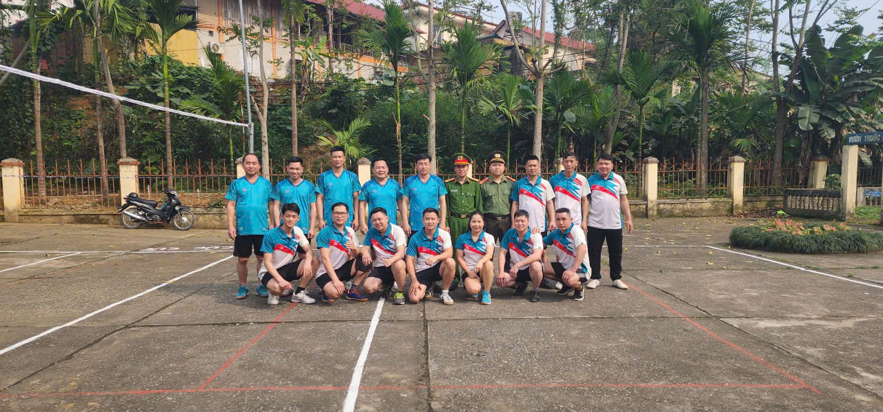 SÔI NỔI LỄ MÍT TINH KỶ NIỆM 95 NĂM NGÀY THÀNH LẬP ĐOÀN TNCS HỒ CHÍ MINH & 13 NĂM NGÀY QUỐC TẾ HẠNH PHÚC