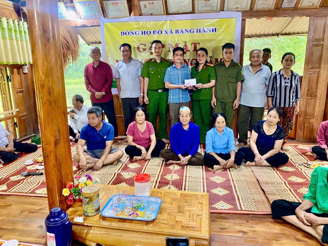 LAN TOẢ GIÁ TRỊ TỪ MÔ HÌNH “DÒNG HỌ ĐỖ KHÔNG MA TUÝ” – NỀN TẢNG GIỮ VỮNG ANTT TỪ CƠ SỞ Ở BẰNG HÀNH