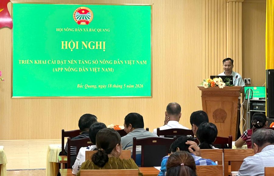 Hội nghị tập huấn hướng dẫn cài đặt, kích hoạt và sử dụng nền tảng số Nông dân Việt Nam
