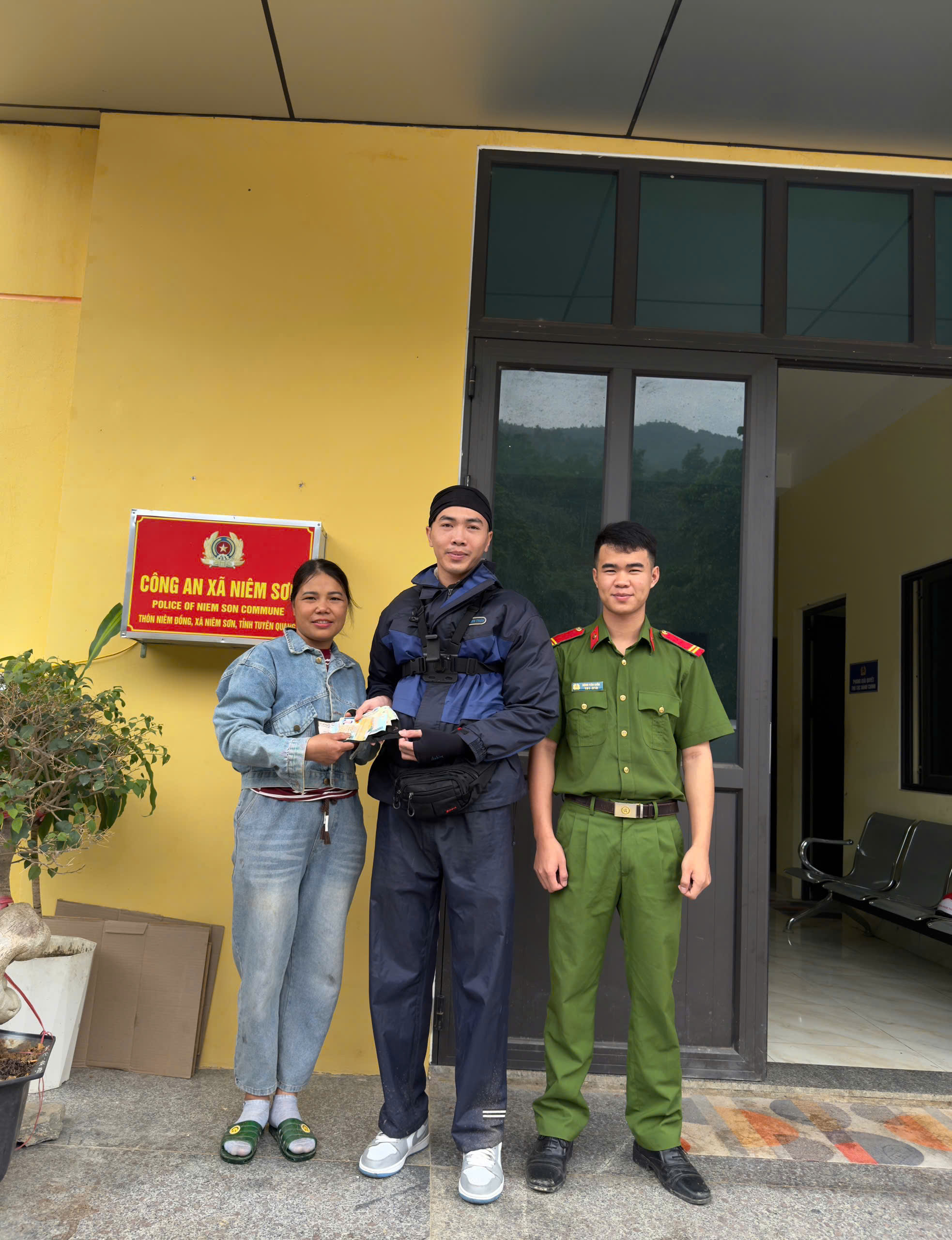 LAN TỎA HÀNH ĐỘNG ĐẸP CỦA NGƯỜI DÂN TẠI NIÊM SƠN 