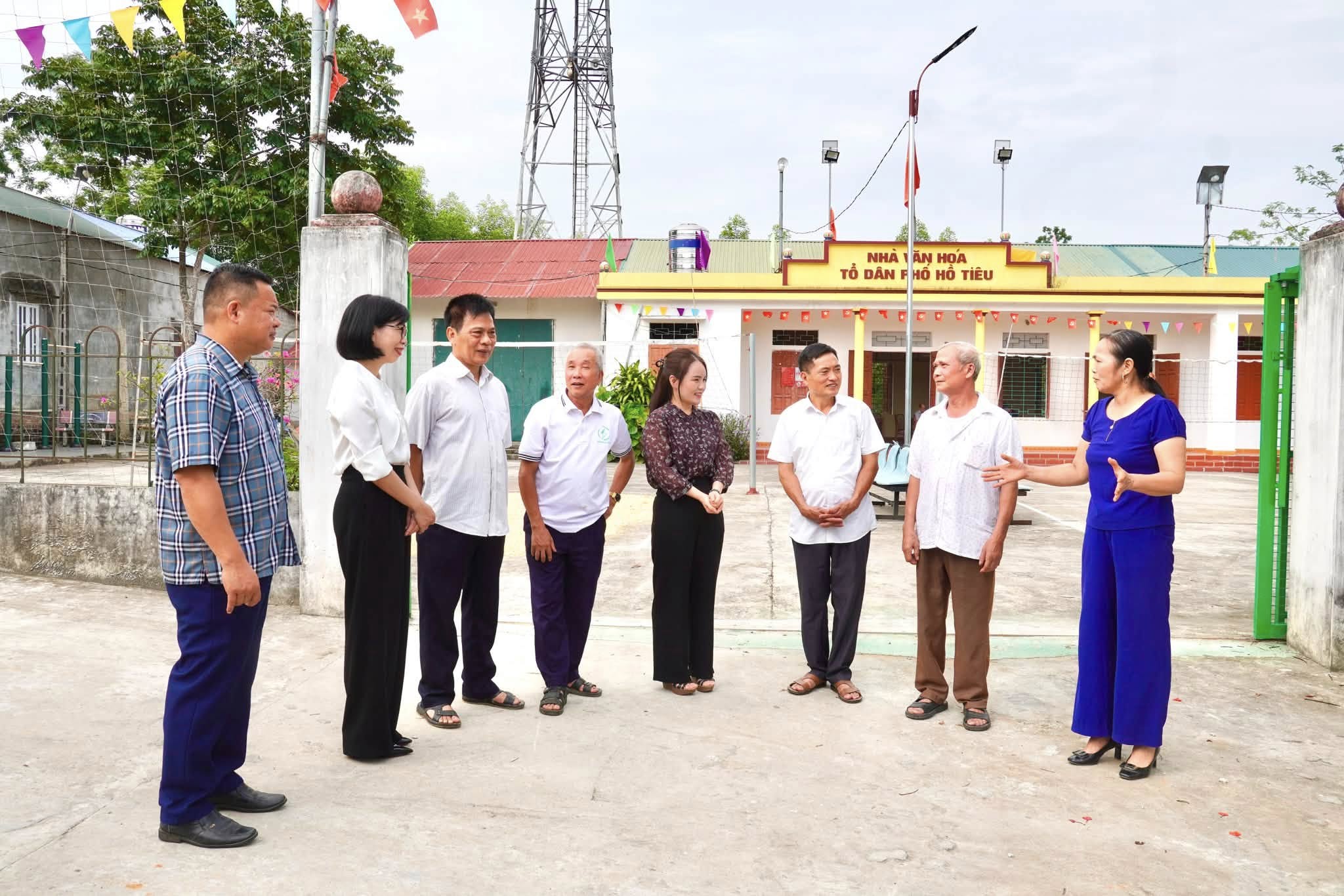 Lắng nghe ý kiến từ cơ sở, tạo đồng thuận trong công tác sắp xếp thôn