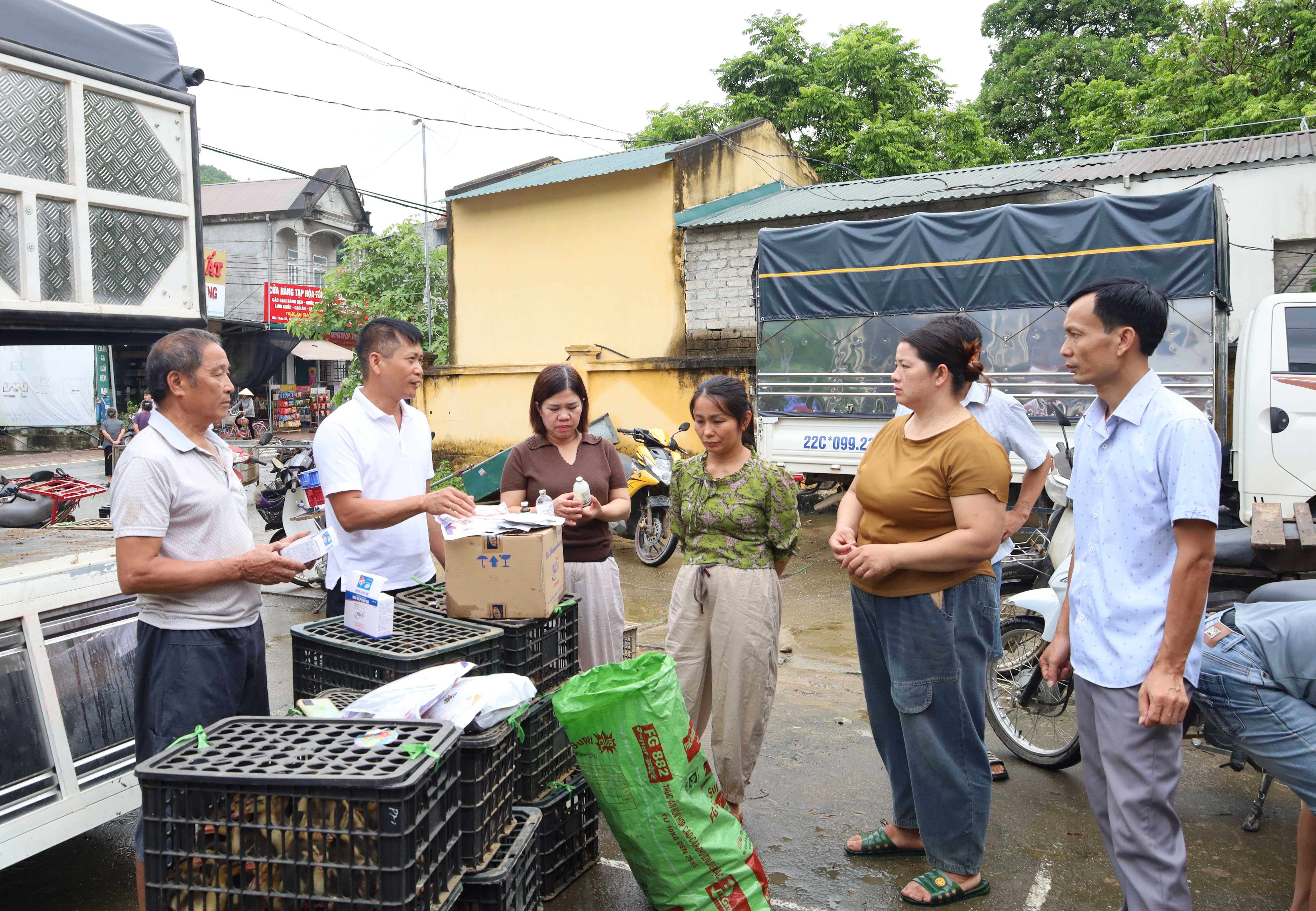  TÂN LONG TRIỂN KHAI DỰ ÁN HỖ TRỢ PHÁT TRIỂN CHĂN NUÔI VỊT BẦU 