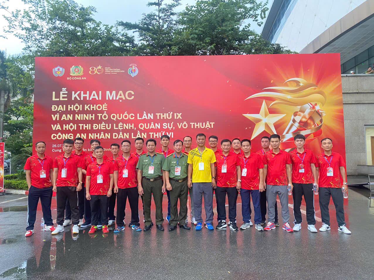 KHAI MẠC ĐẠI HỘI KHOẺ “VÌ AN NINH TỔ QUỐC” LẦN THỨ IX VÀ HỘI  THI ĐIỀU LỆNH, QUÂN SỰ, VÕ THUẬT LẦN THỨ VI NĂM 2025