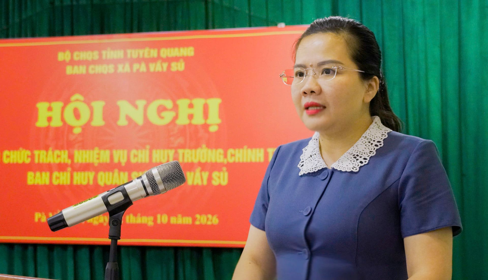 bàn giao nhiệm vụ Chỉ huy trưởng (3).jpg