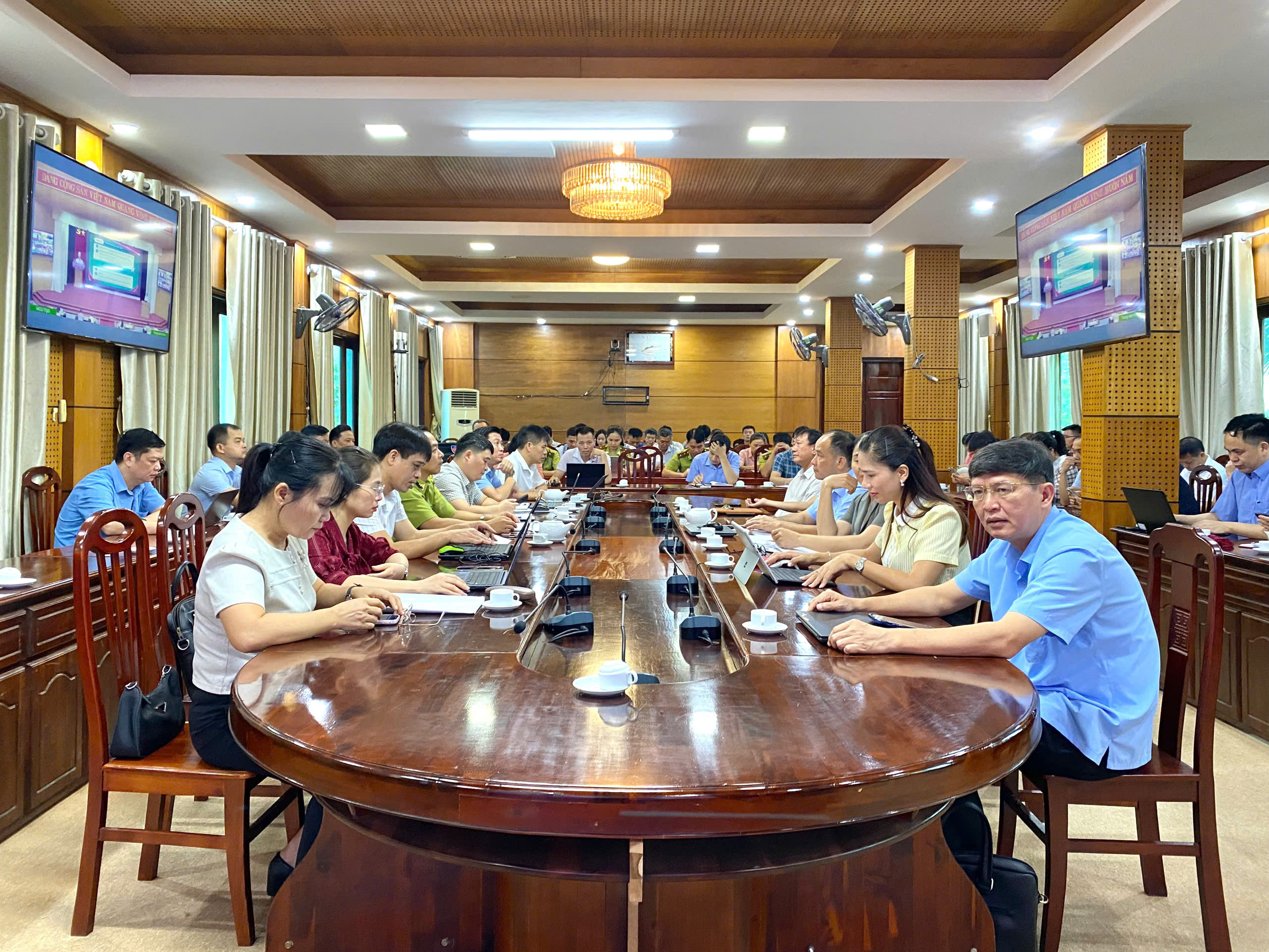 Đảng ủy Sở Nông nghiệp và Môi trường tổ chức Hội nghị học tập, quán triệt, triển khai các văn bản của Trung ương và Tỉnh ủy