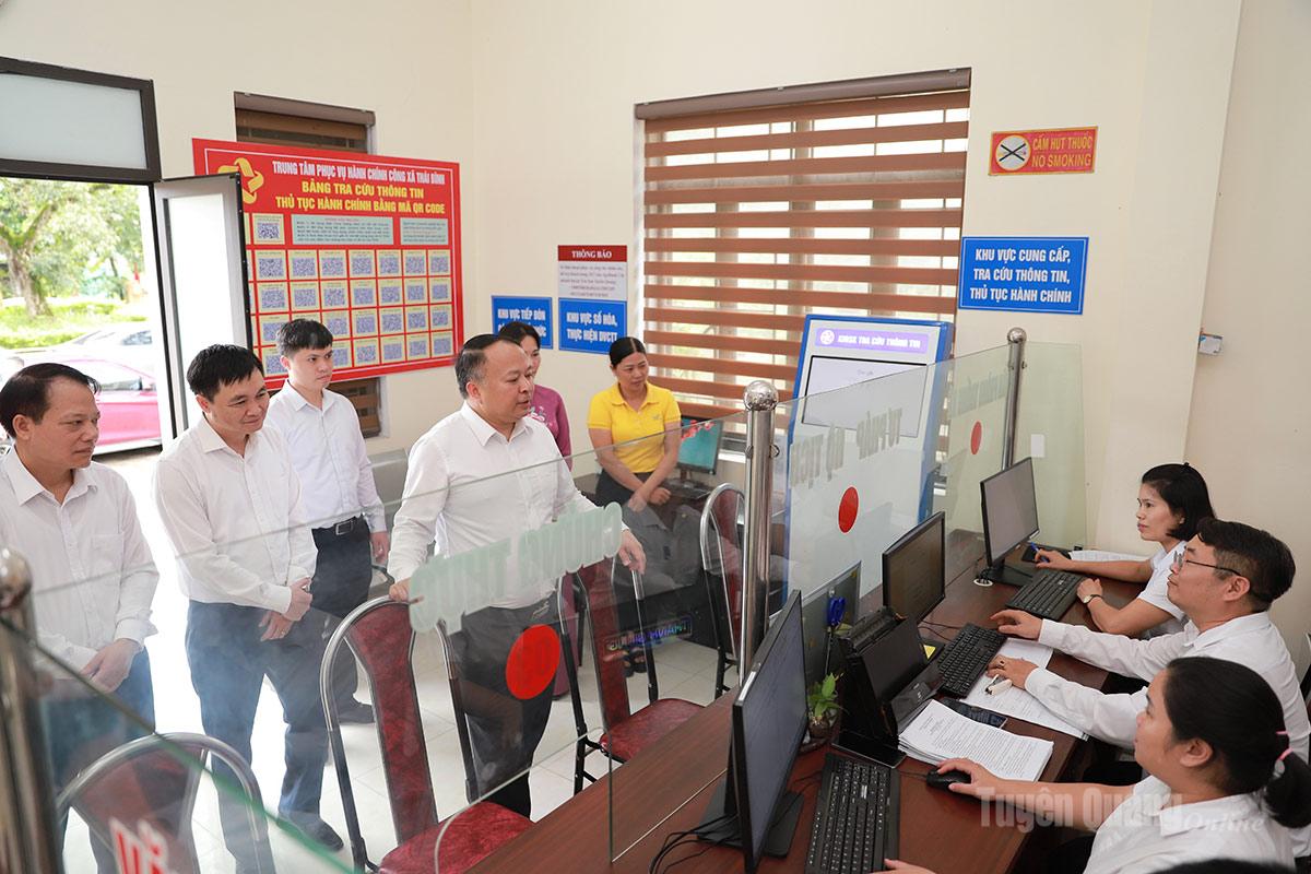 Chính quyền địa phương 2 cấp: Vì Nhân dân phục vụ