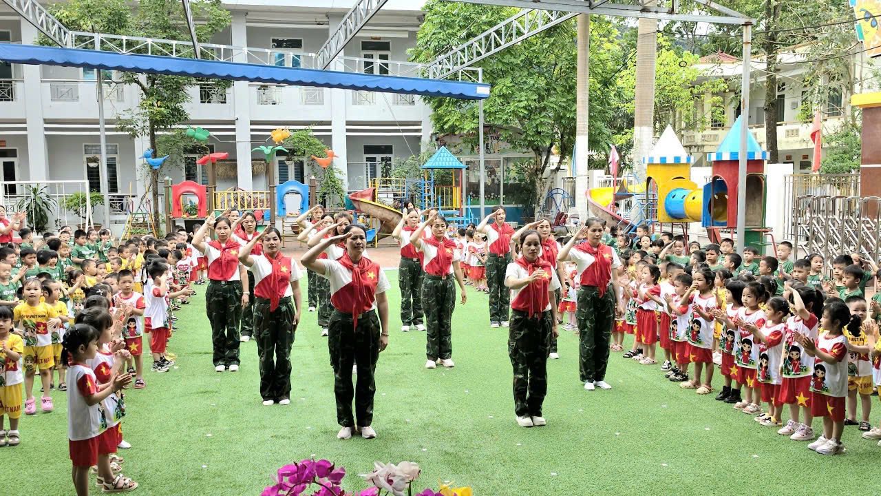 Trường mầm non xã Ngọc đường tổ chức thành công chương trình ý nghĩa: Đồng diễn kỷ niệm 51 năm ngày chiến thắng 30/4