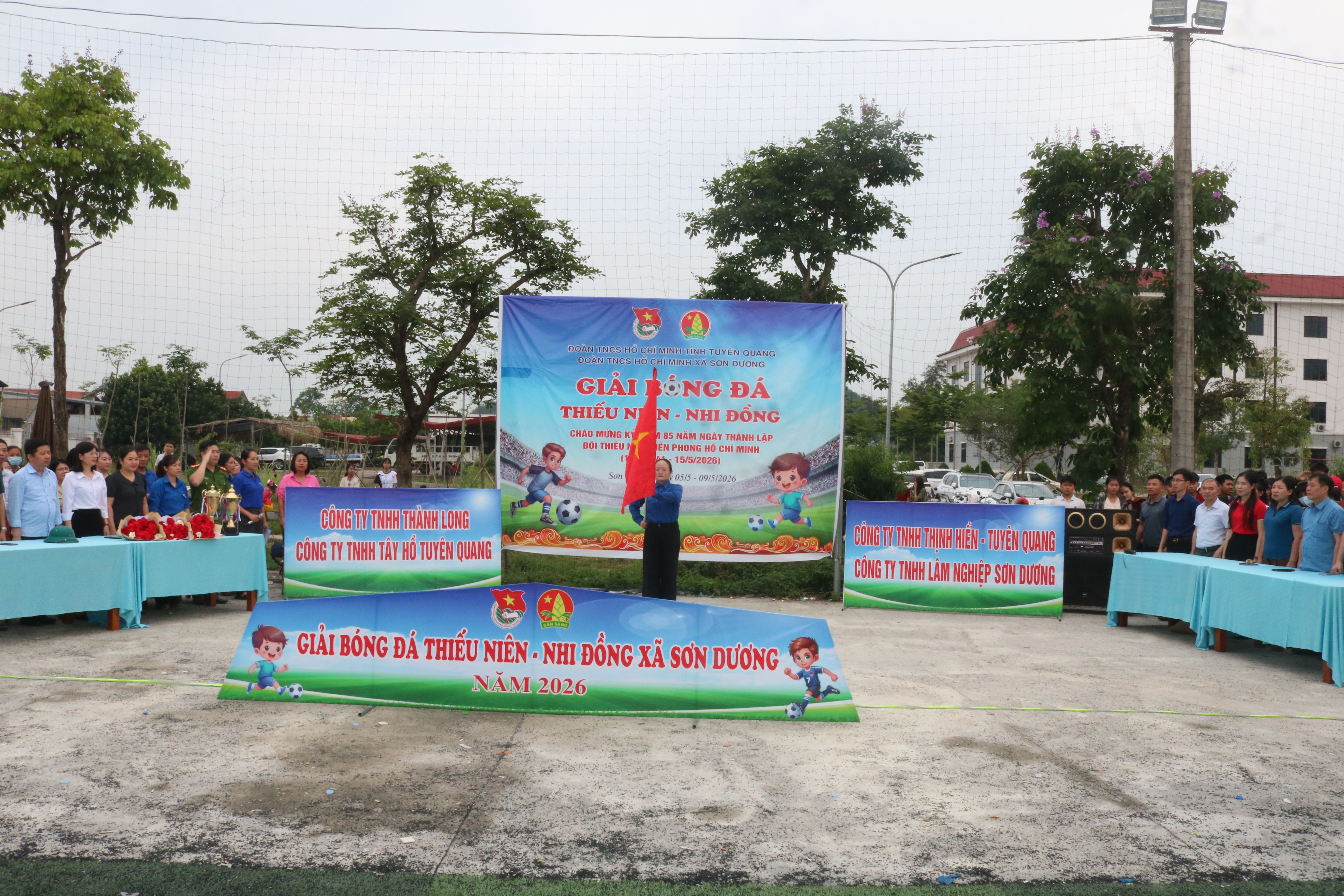 Bế mạc Giải bóng đá thiếu niên, nhi đồng xã Sơn Dương năm 2026