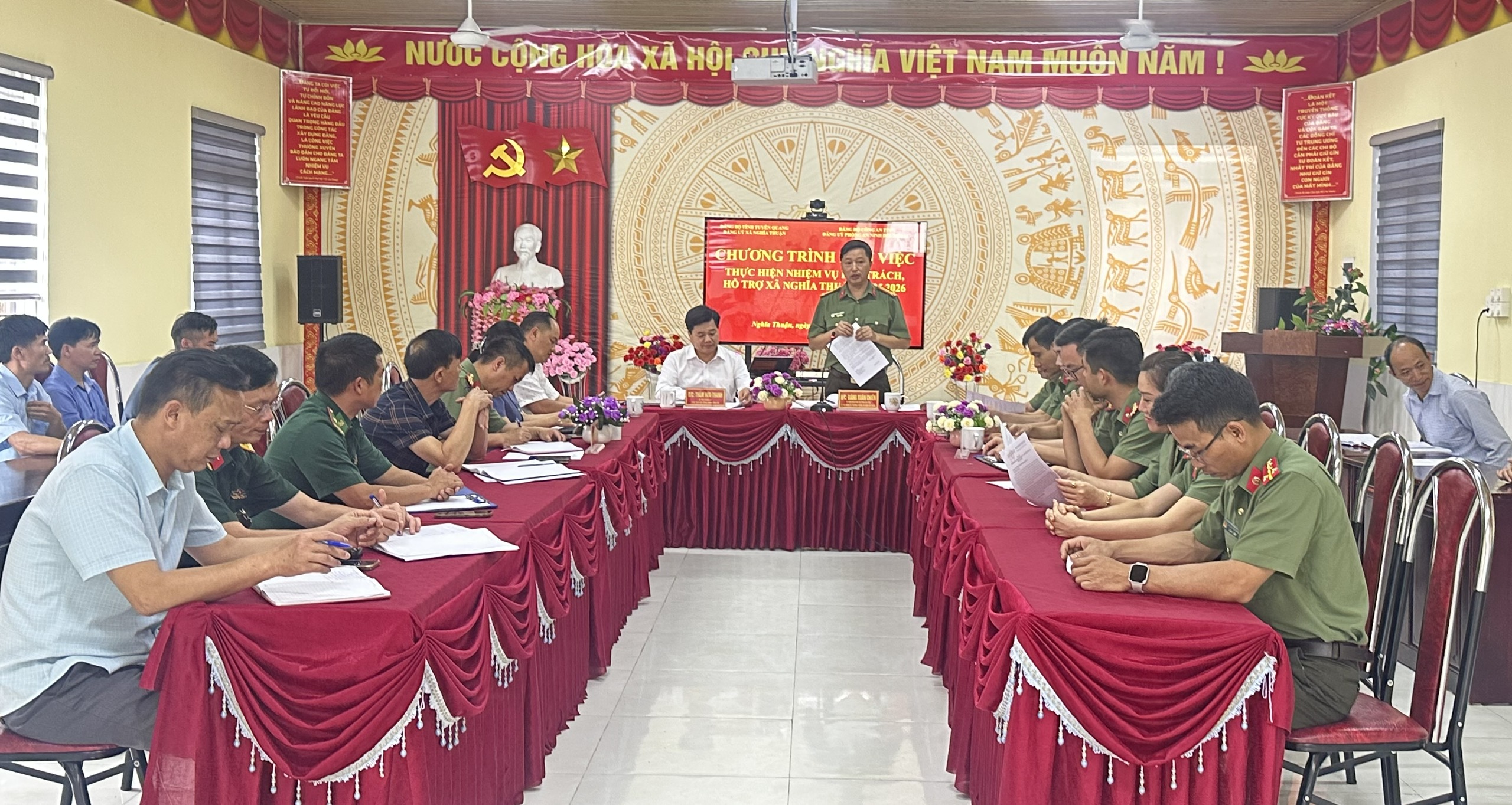 Phòng An ninh Đối ngoại, Công an tỉnh làm việc tại xã Nghĩa Thuận