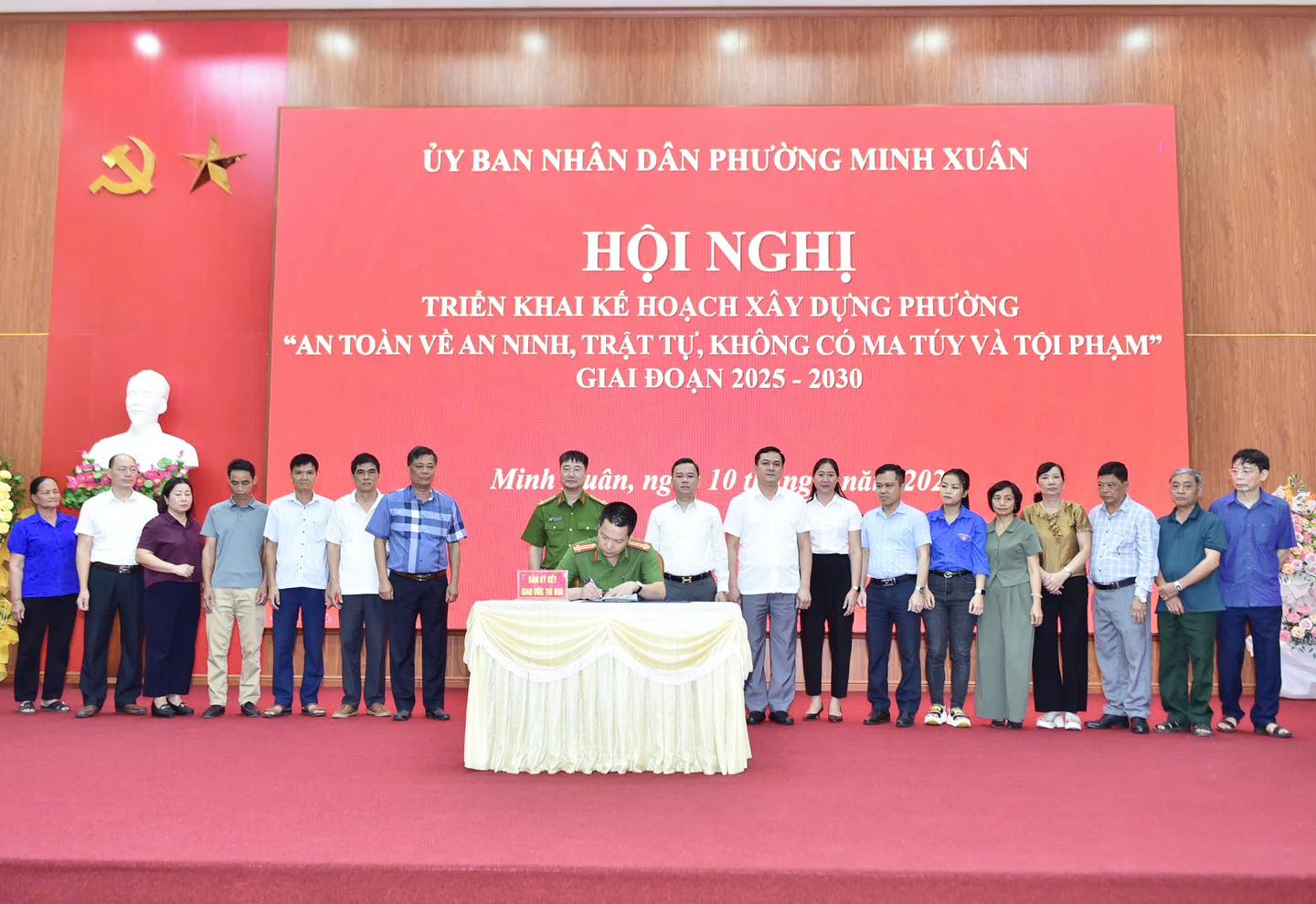 XÂY DỰNG PHƯỜNG MINH XUÂN “AN TOÀN VỀ ANTT, KHÔNG CÓ MA TUÝ VÀ TỘI PHẠM”