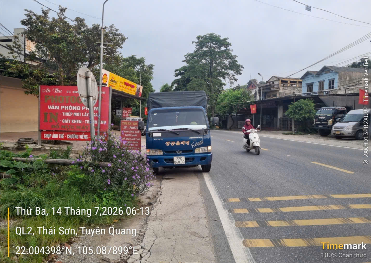 CẢNH BÁO HÀNH VI TỰ Ý XOAY BIỂN BÁO GIAO THÔNG ĐỂ LÀM MẤT HIỆU LỰC BIỂN BÁO