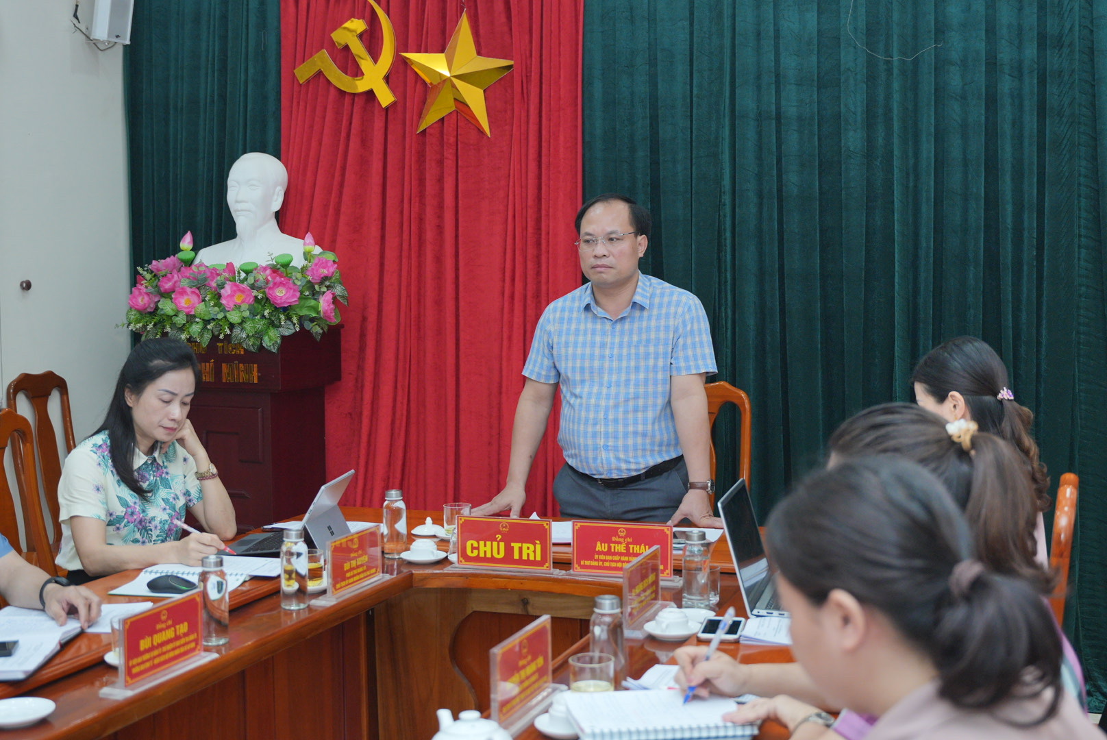 Thường trực HĐND xã Nà Hang tổ chức phiên họp tháng 4 năm 2026