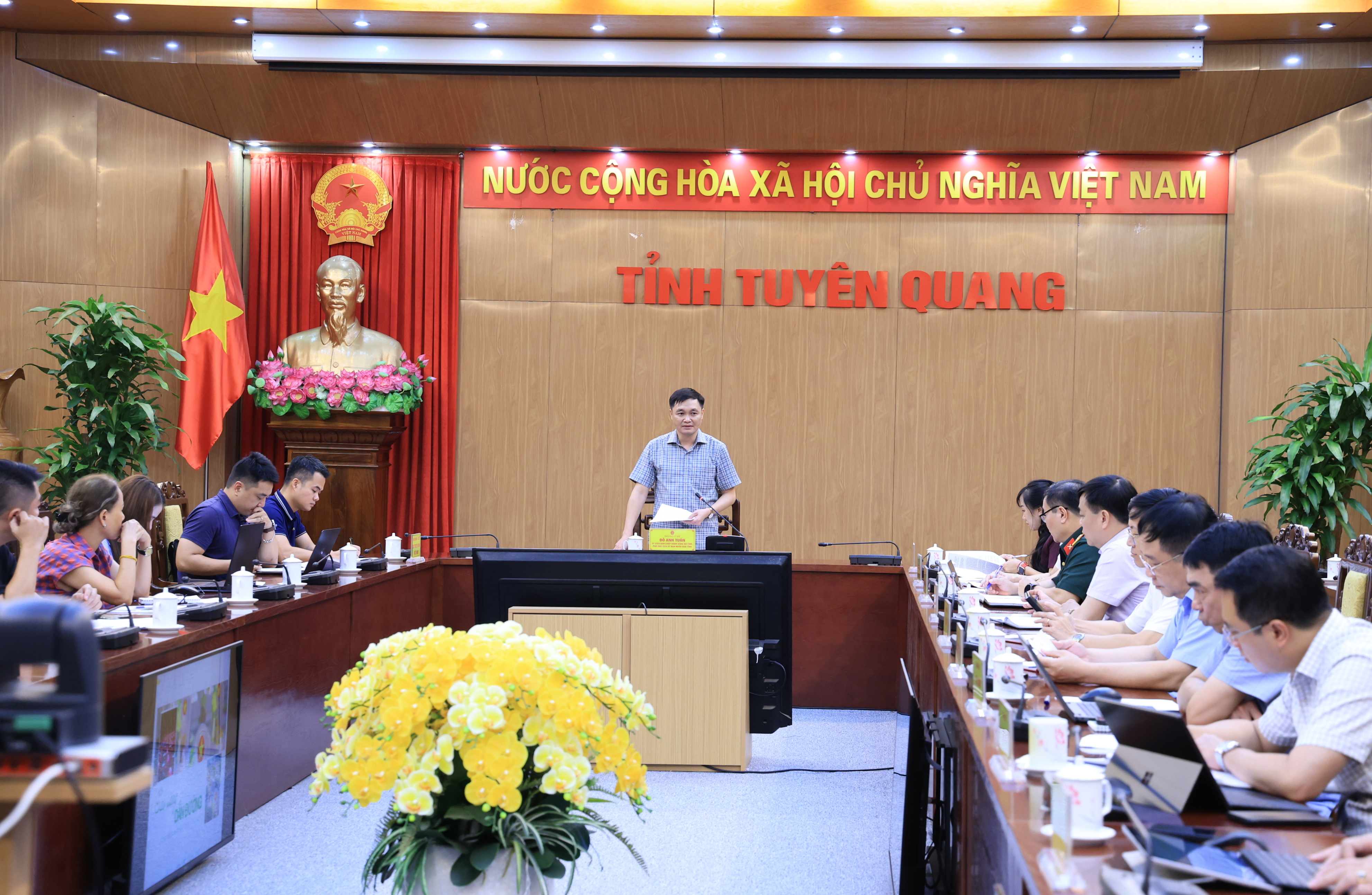 Chuẩn bị chu đáo cho Chương trình cầu truyền hình trực tiếp "Đi tìm đồng đội"