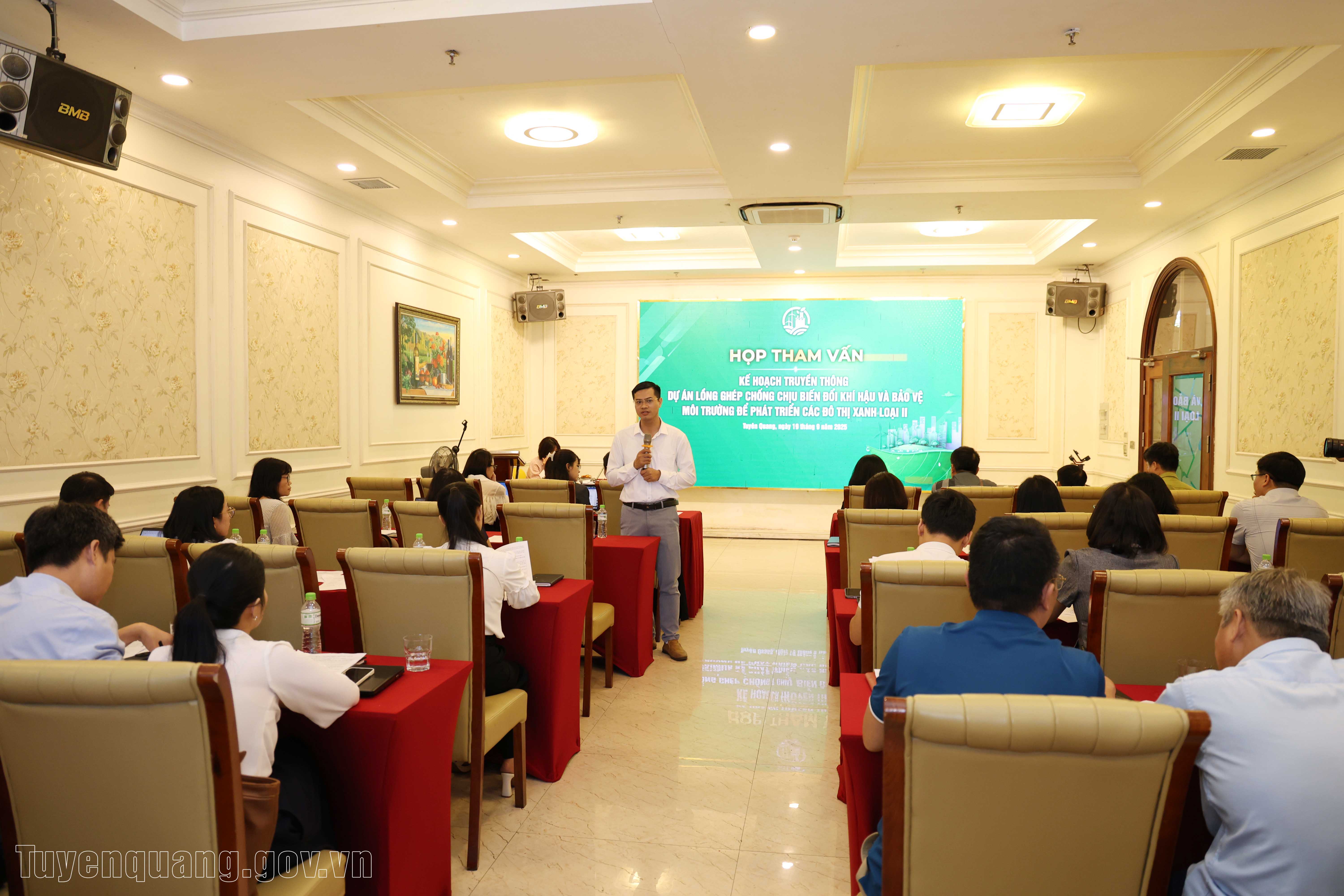 Chung tay bảo vệ môi trường, thúc đẩy đô thị xanh bền vững