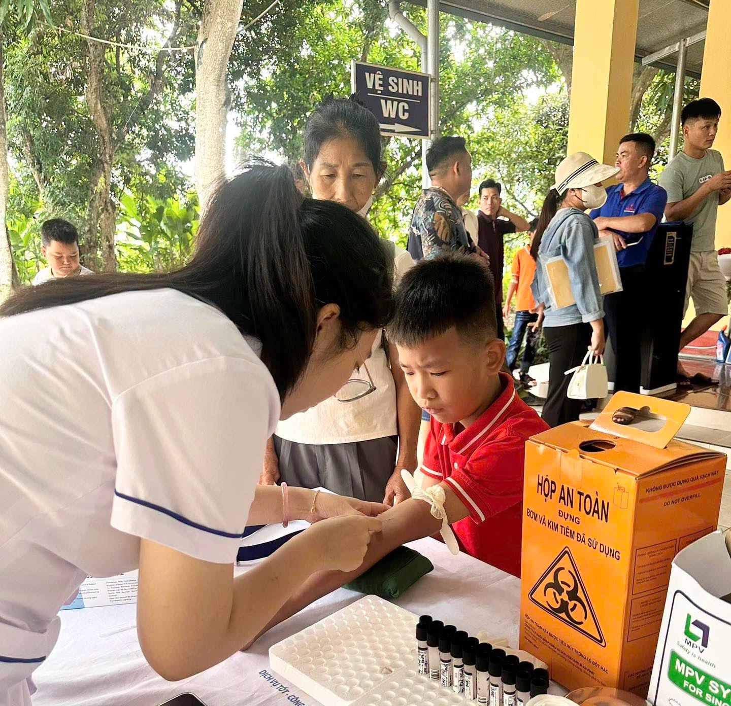 CÔNG AN TỈNH TUYÊN QUANG TỔ CHỨC KHÁM SỨC KHOẺ TUYỂN SINH VÀO TRƯỜNG VĂN HOÁ CAND I NĂM HỌC 2026 - 2027