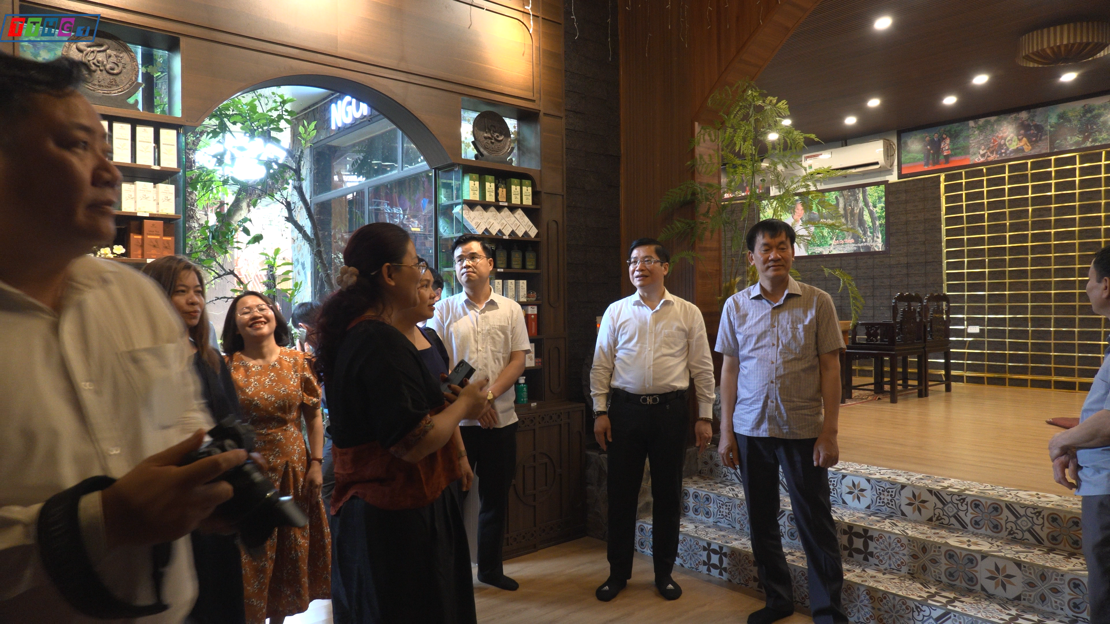 PBT tiếp TCLLCT.00_00_24_24.Still005.bmp