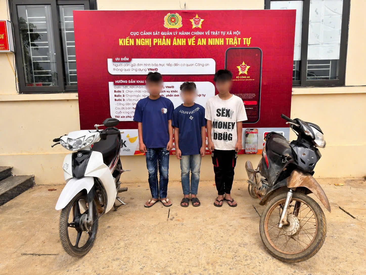 KIÊN QUYẾT XỬ LÝ VI PHẠM TTATGT DỊP LỄ