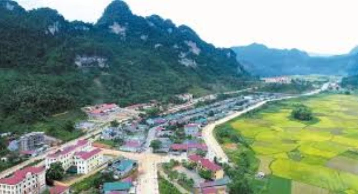 Phản bác luận điệu xuyên tạc về việc sáp nhập thôn, tổ dân phố