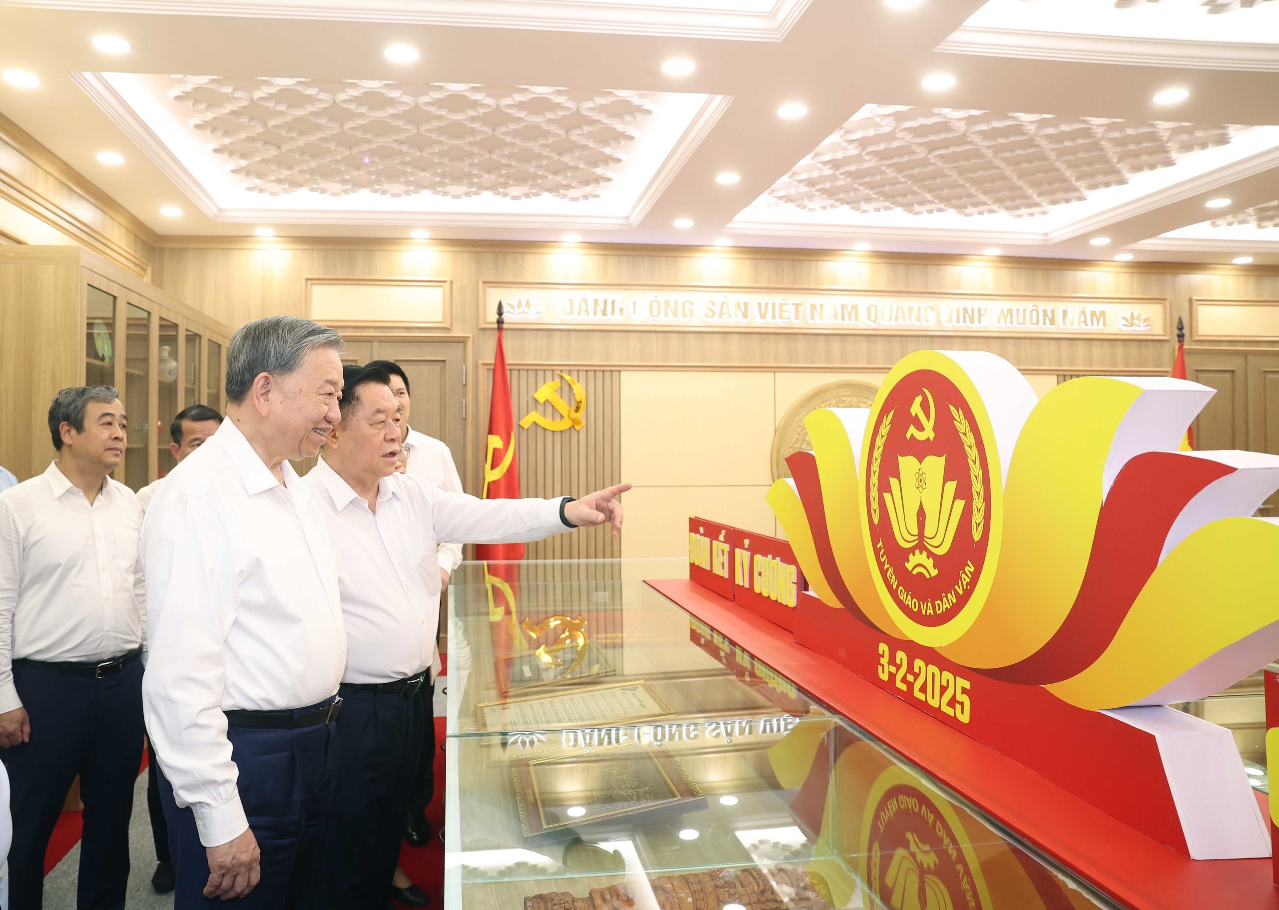Bước chuyển chiến lược của ngành tuyên giáo và dân vận trong kỷ nguyên mới (Phần cuối)