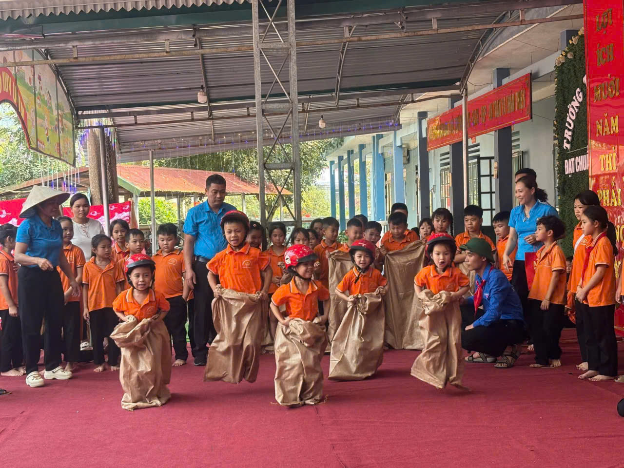 Tr Tiểu học5.jpg