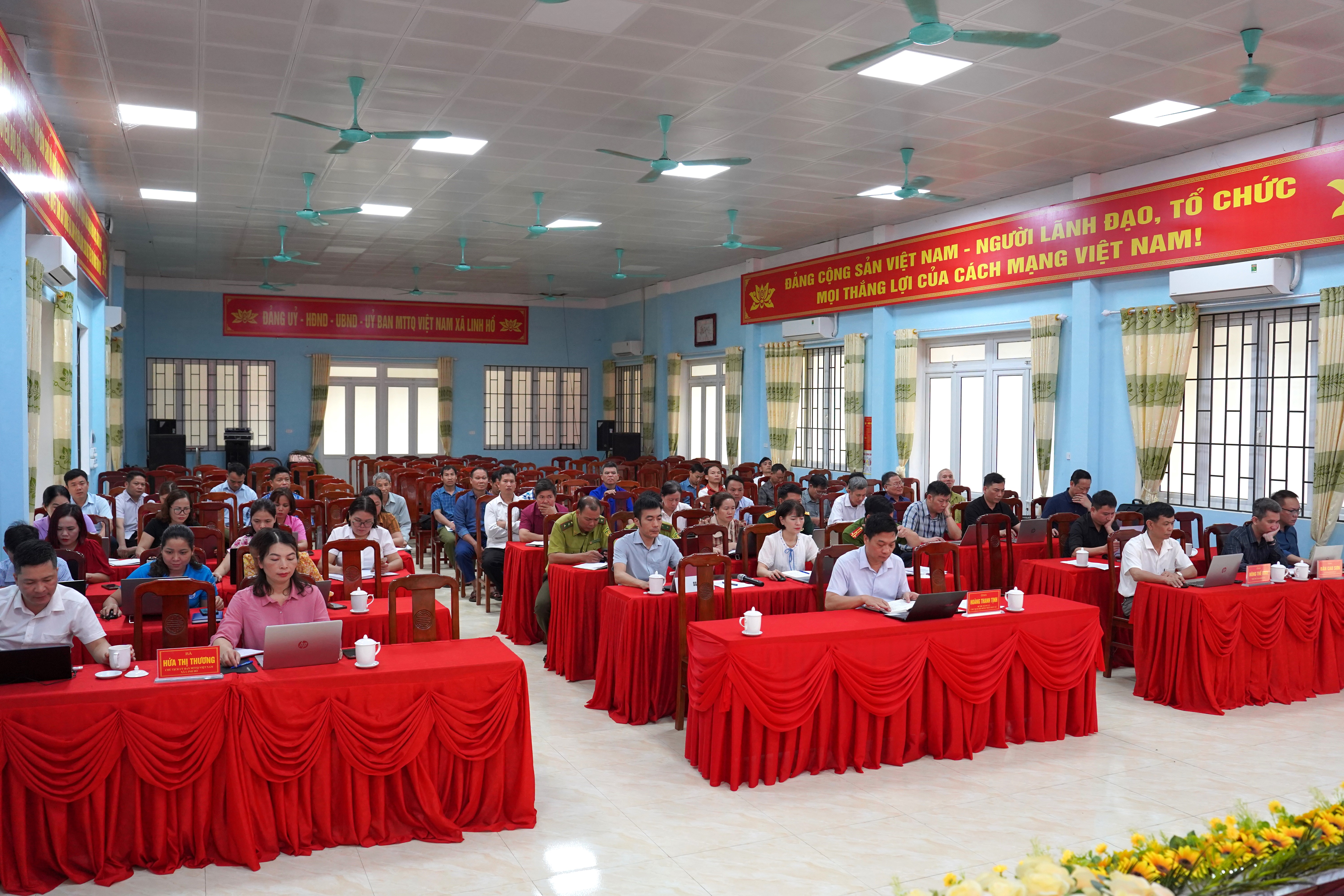 Ph&ograve;ng thủ 3.JPG