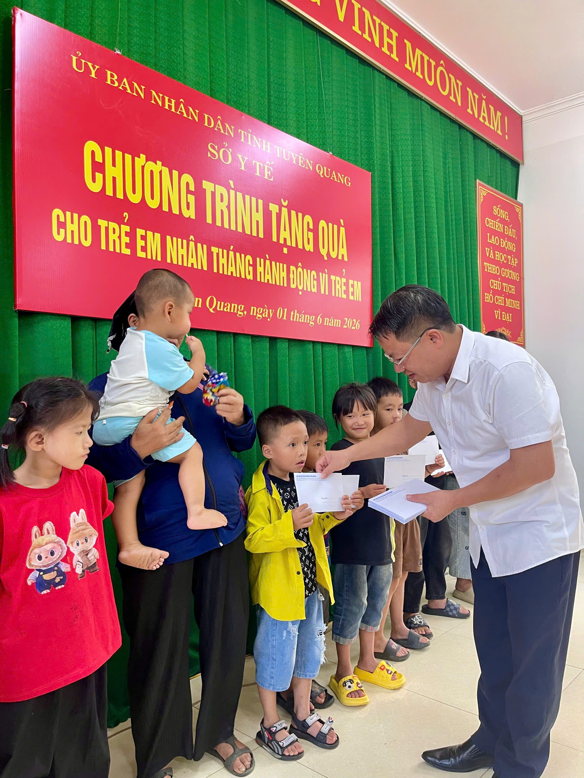 Trao cơ hội – Thắp sáng tương lai cho trẻ em mắc dị tật vùng hàm mặt