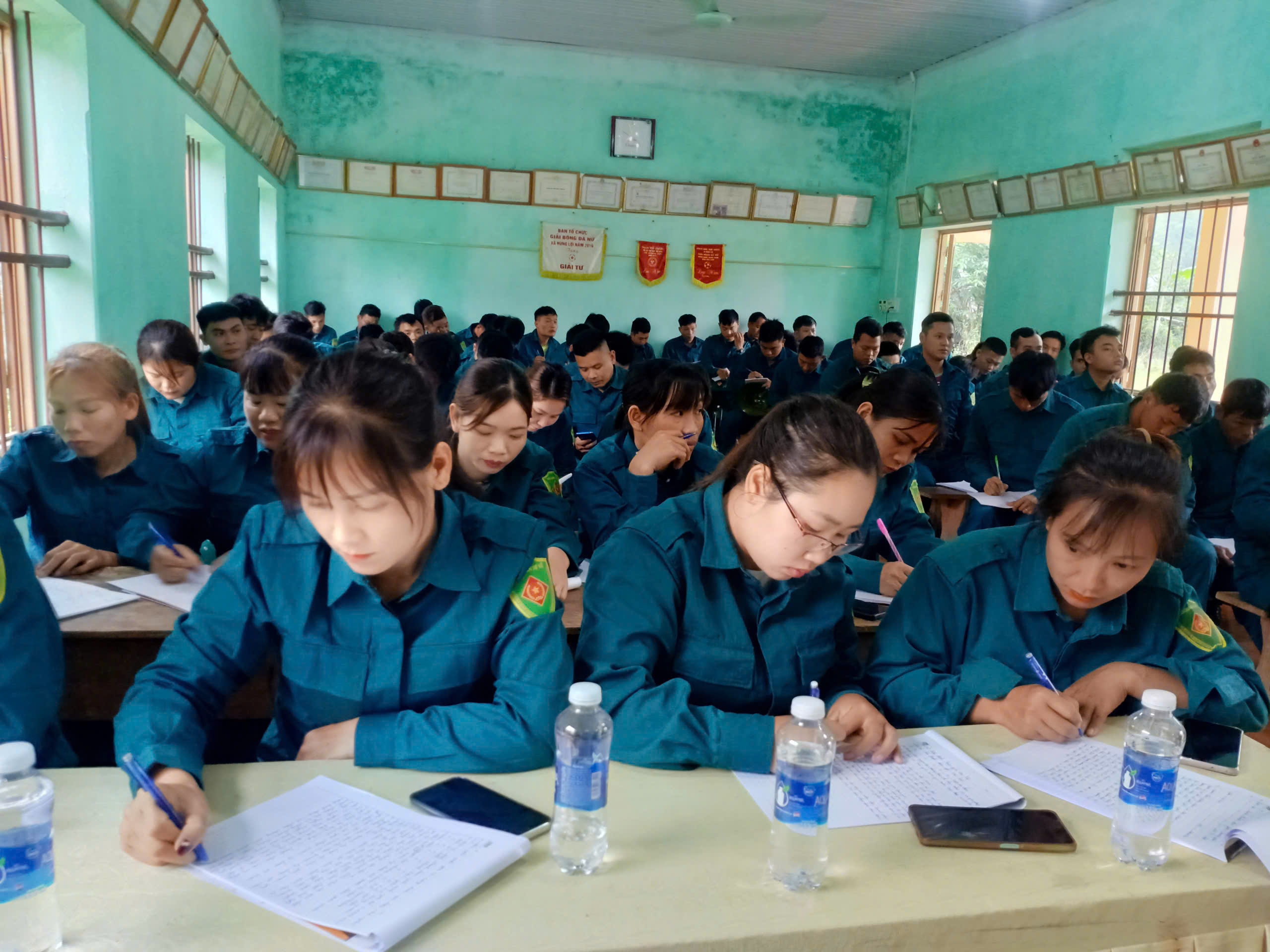 XÃ HÙNG LỢI TỔ CHỨC KHAI MẠC HUẤN LUYỆN DÂN QUÂN TỰ VỆ NĂM 2026