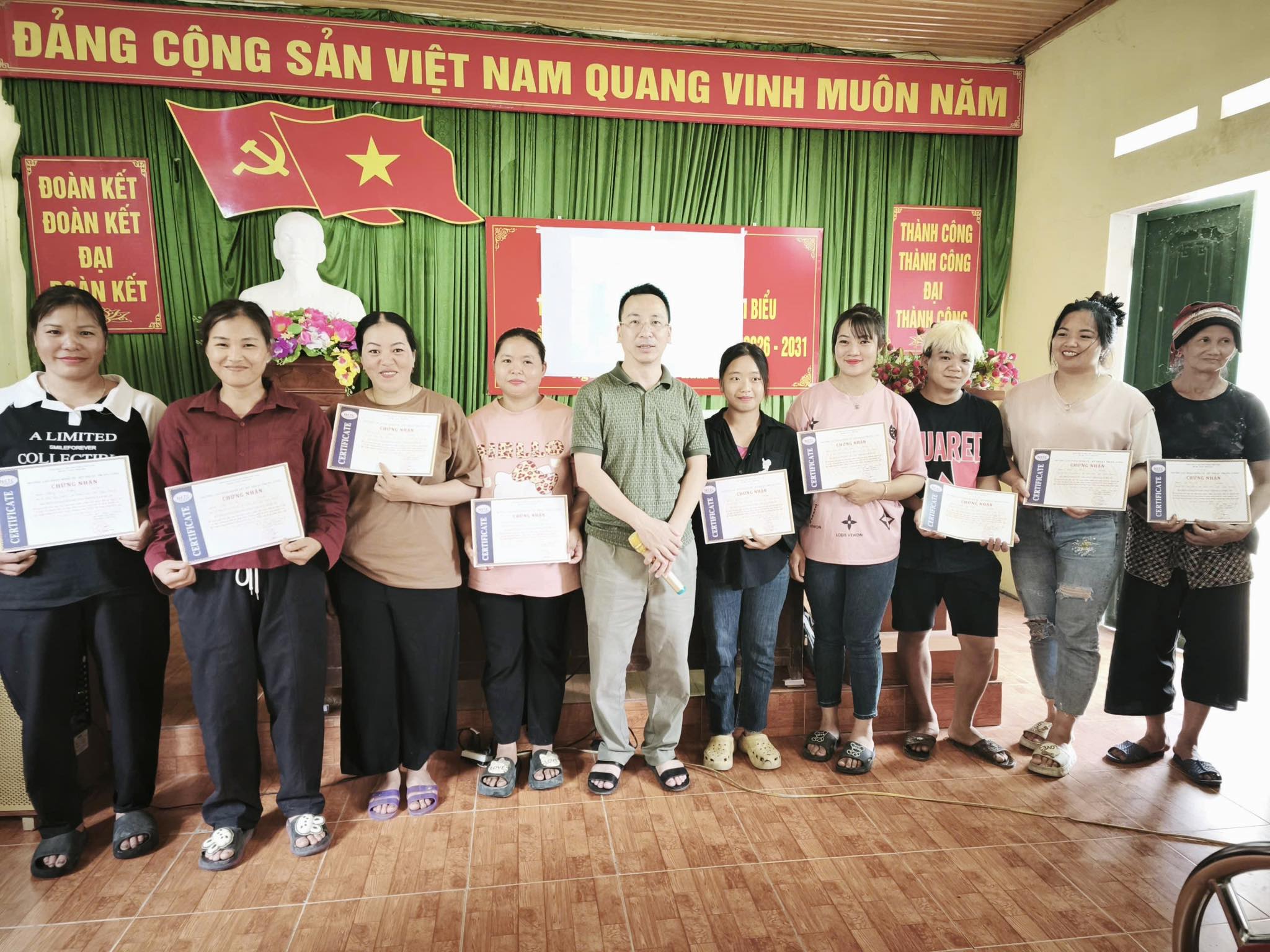 Thuận Hòa tập huấn nâng cao nhận thức phát triển kinh tế nông thôn cho đồng bào dân tộc thiểu số
