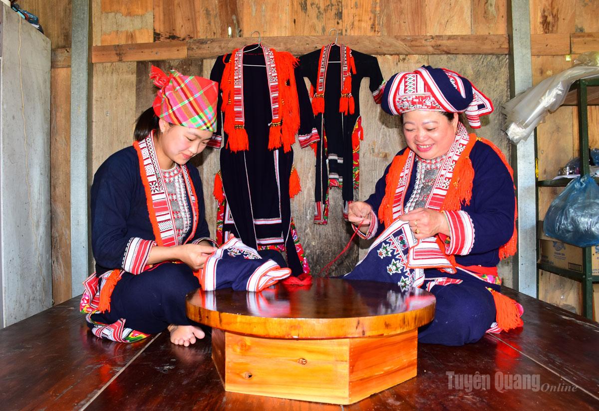 "Kho báu" dưới Chiêu Lầu Thi