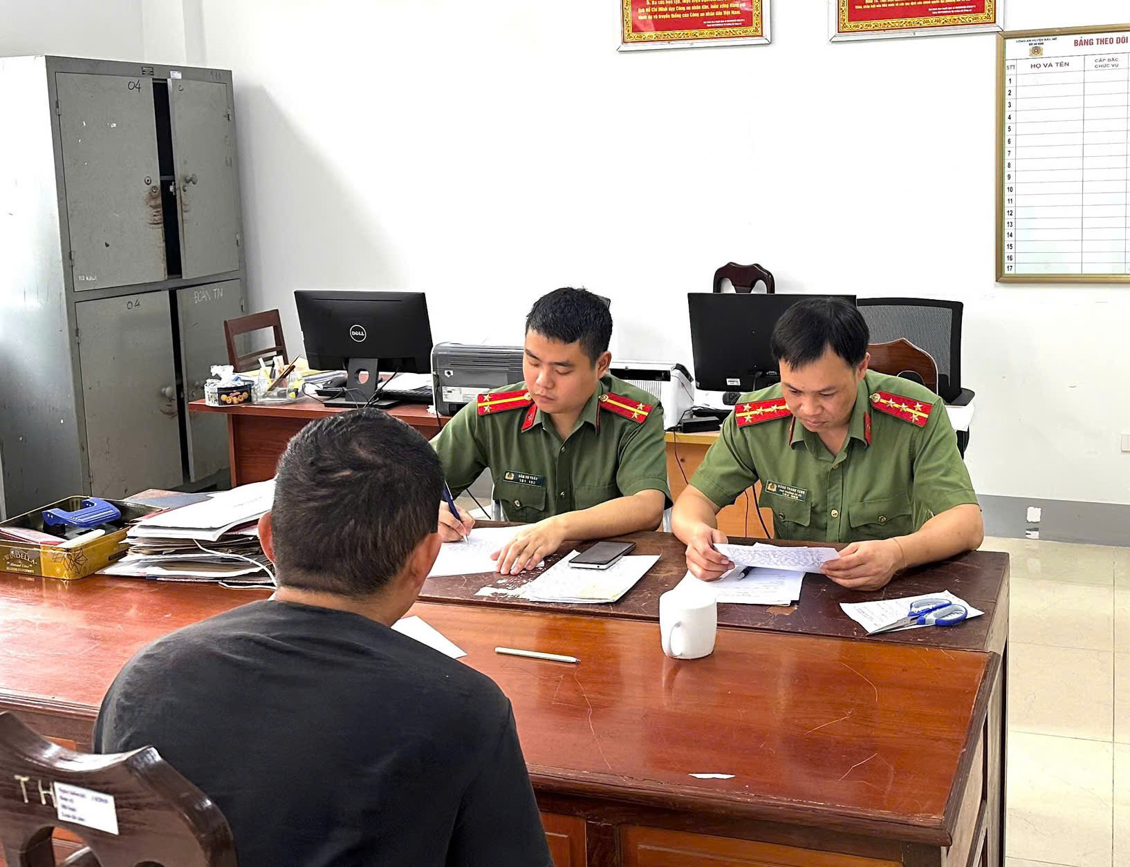 XỬ PHẠT TRƯỜNG HỢP ĐĂNG TẢI THÔNG TIN SAI SỰ THẬT TRÊN MẠNG XÃ HỘI 