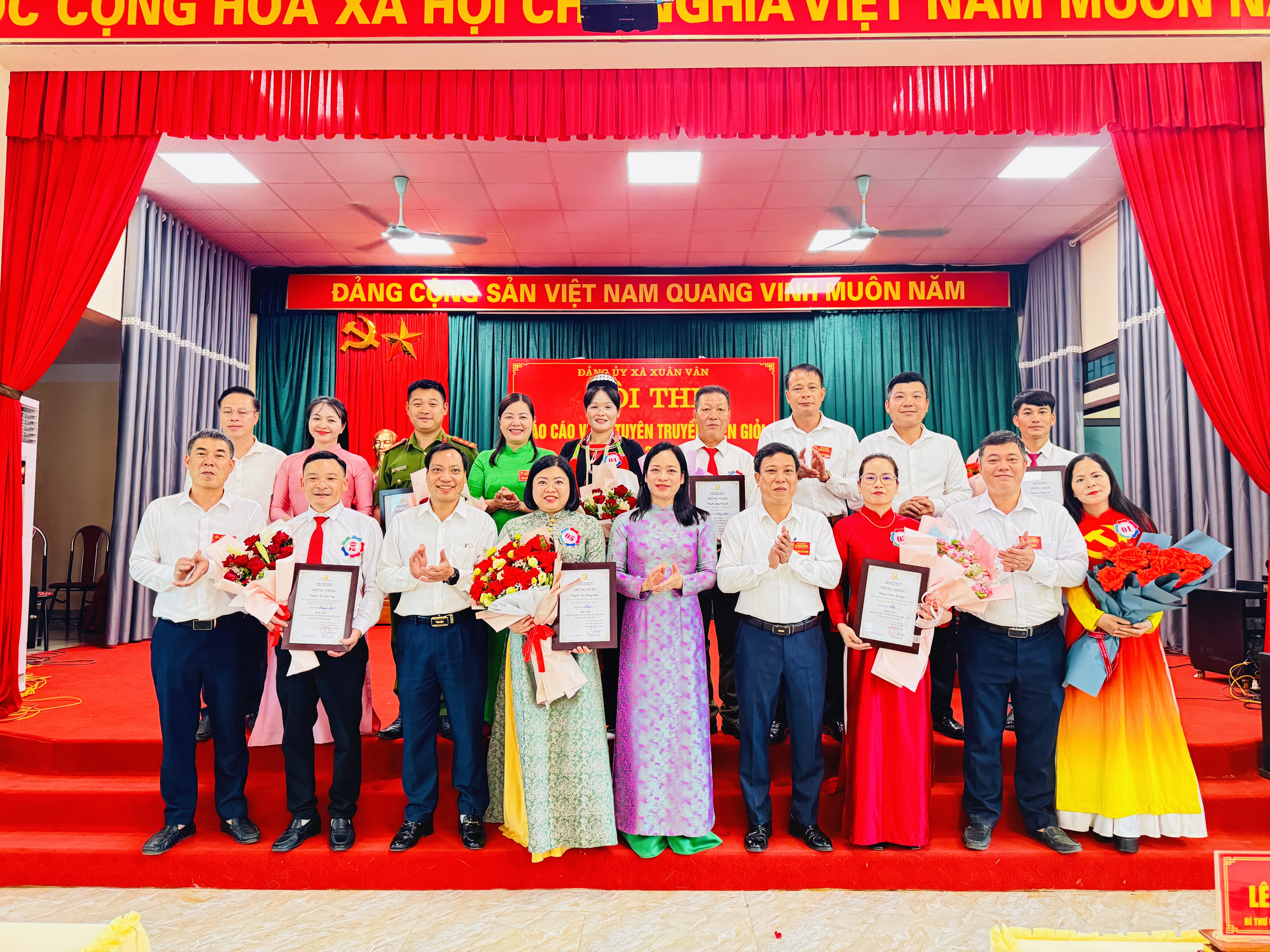 XÃ XUÂN VÂN TỔ CHỨC HỘI THI BÁO CÁO VIÊN, TUYÊN TRUYỀN VIÊN GIỎI NĂM 2026   