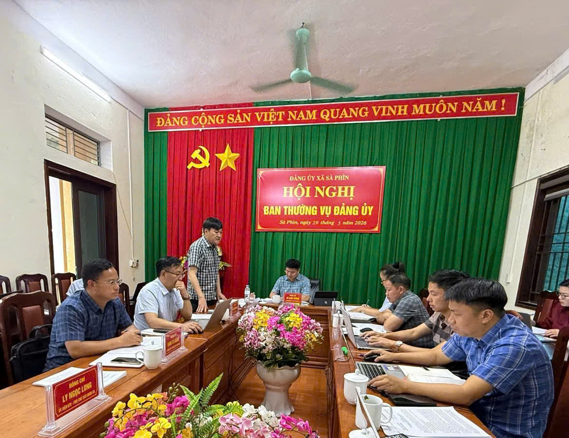 sếp thơ.jpg