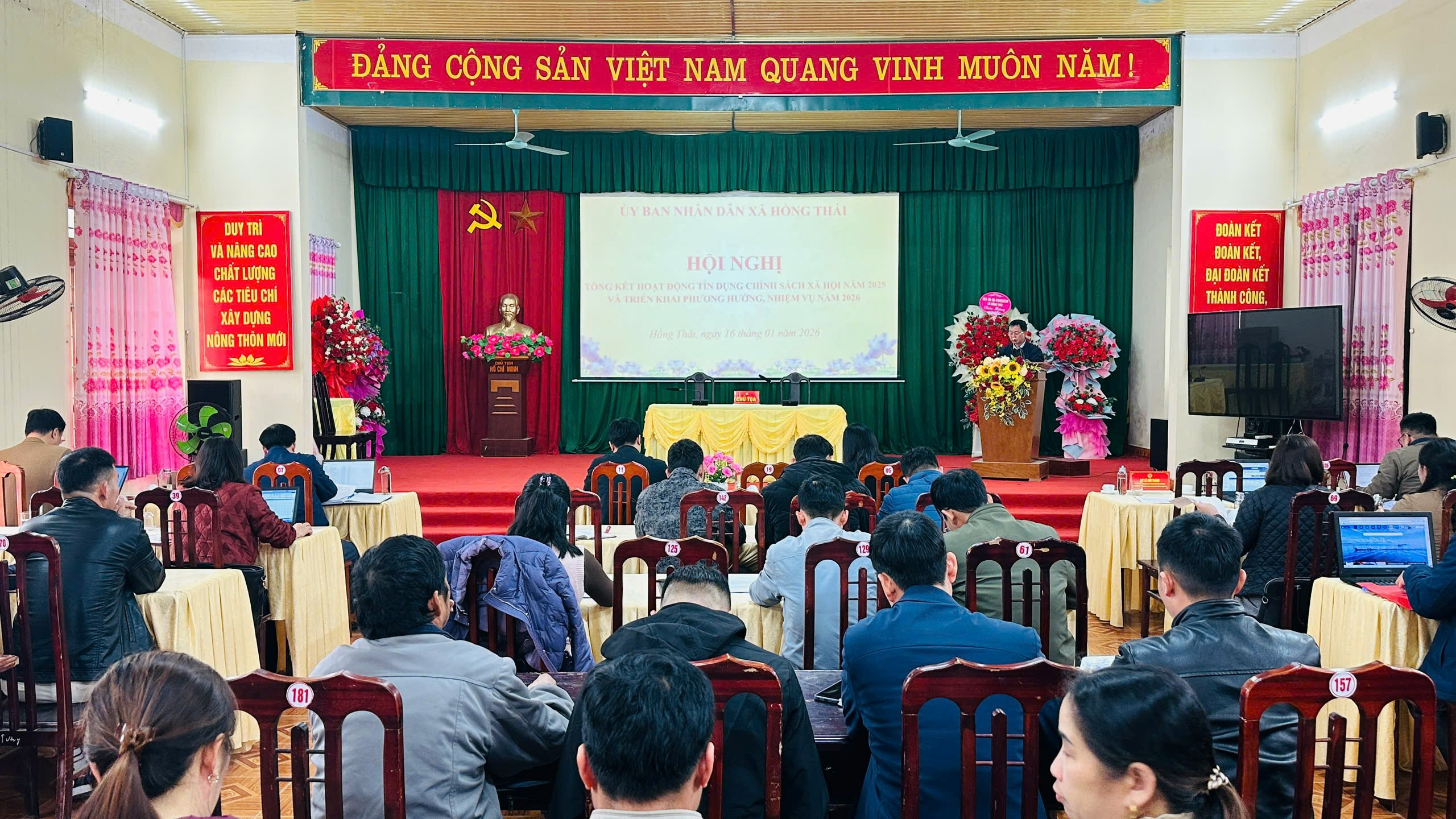 Uỷ ban nhân xã Hồng Thái tổ chức Hội nghị tổng kết hoạt động tín dụng chính sách xã hội năm 2025; triển khai phương hướng, nhiệm vụ năm 2026