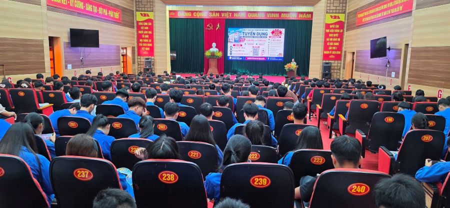  Chương trình tư vấn, giới thiệu việc làm cho người lao động tỉnh Tuyên Quang đến làm việc tại các khu công nghiệp, khu kinh tế, khu thương mại tự do thành phố Hải Phòng năm 2026.