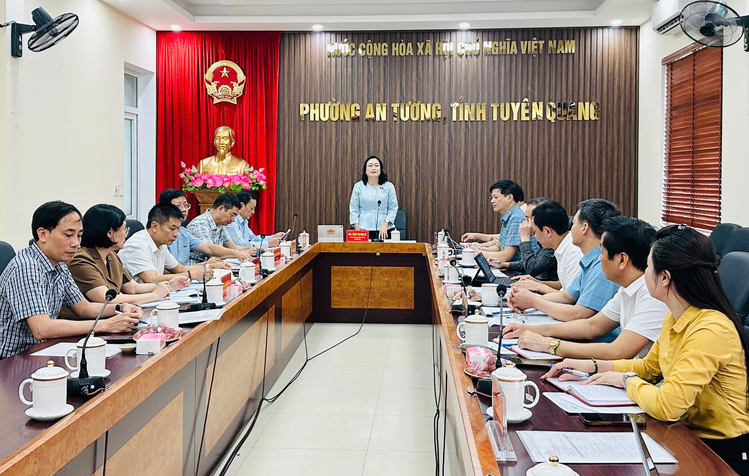 Đoàn công tác Hội đồng Dân tộc của Quốc hội làm việc tại phường An Tường